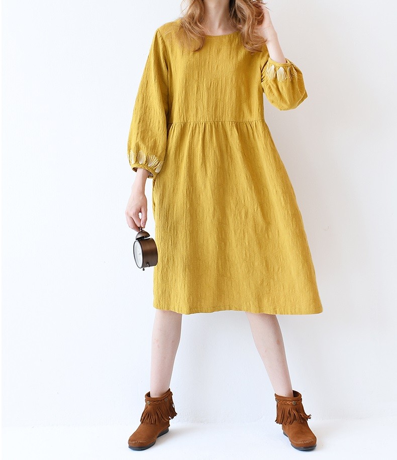 Sale M ゆったり刺繍入りシンプルな大人可愛いワンピース Iichi ハンドメイド クラフト作品 手仕事品の通販