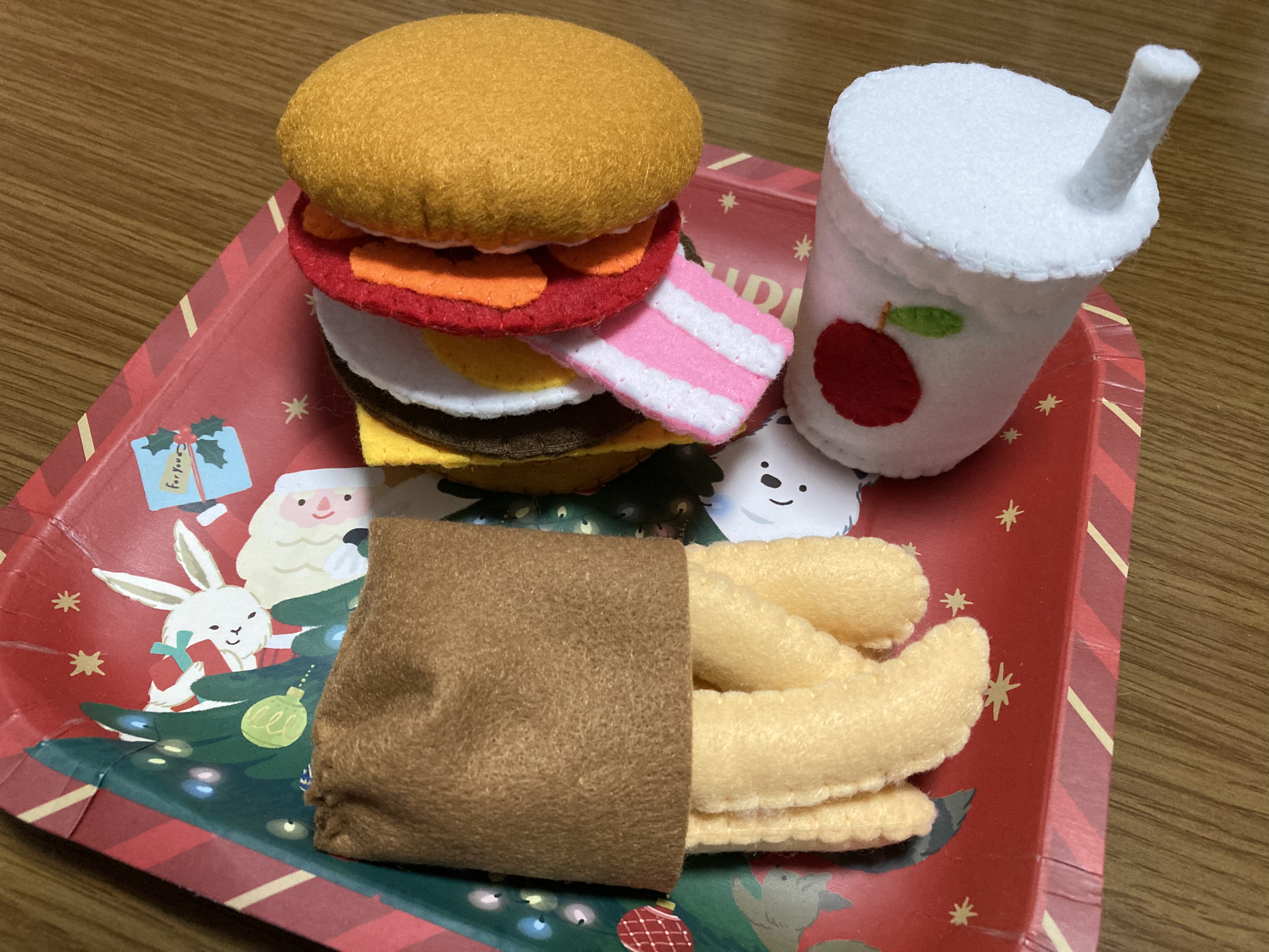 ハンバーガーセット フェルトおままごと Iichi ハンドメイド クラフト作品 手仕事品の通販