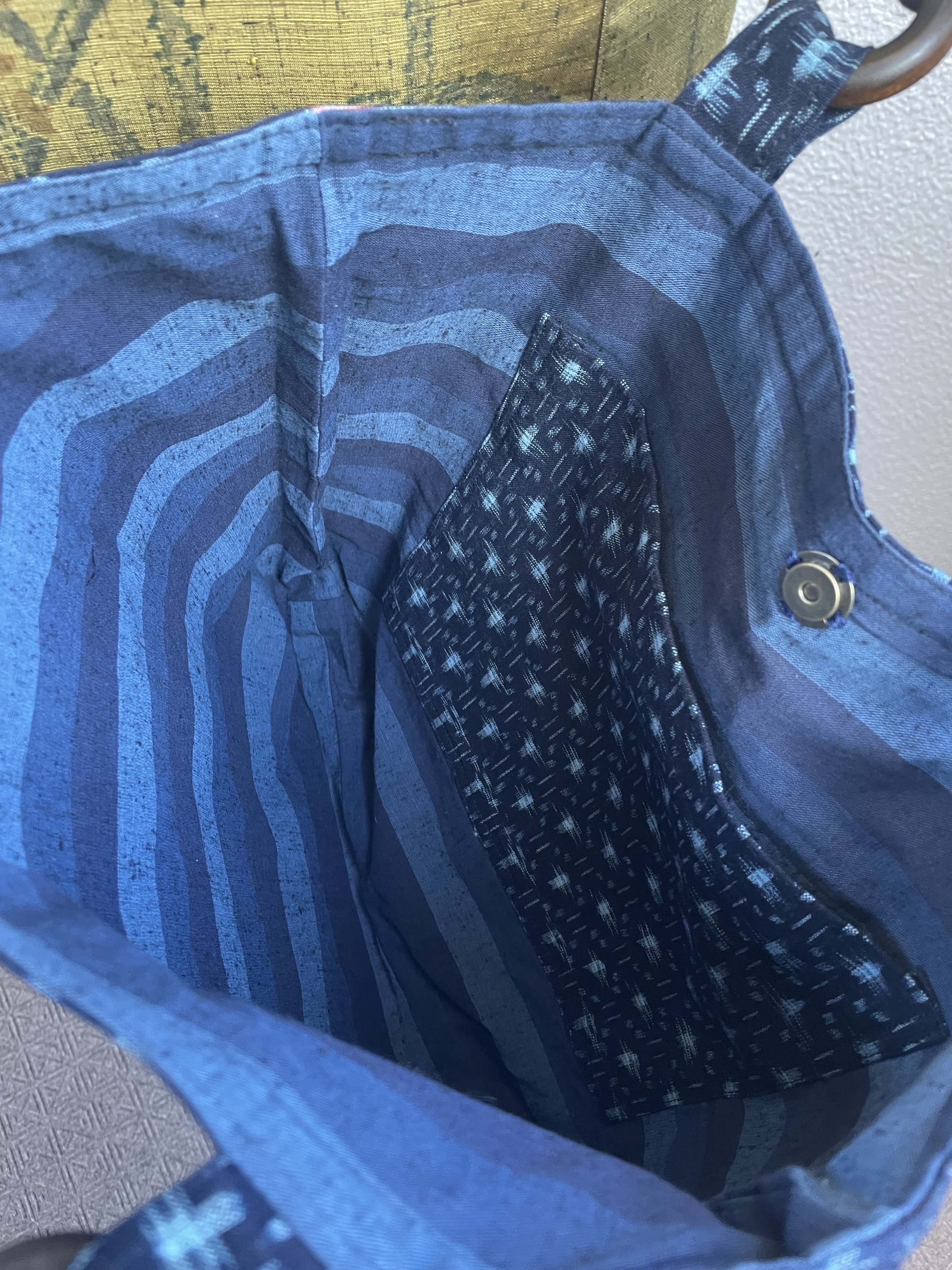 絣のパッチワークバッグ ポーチ付き | iichi ハンドメイド・クラフト 