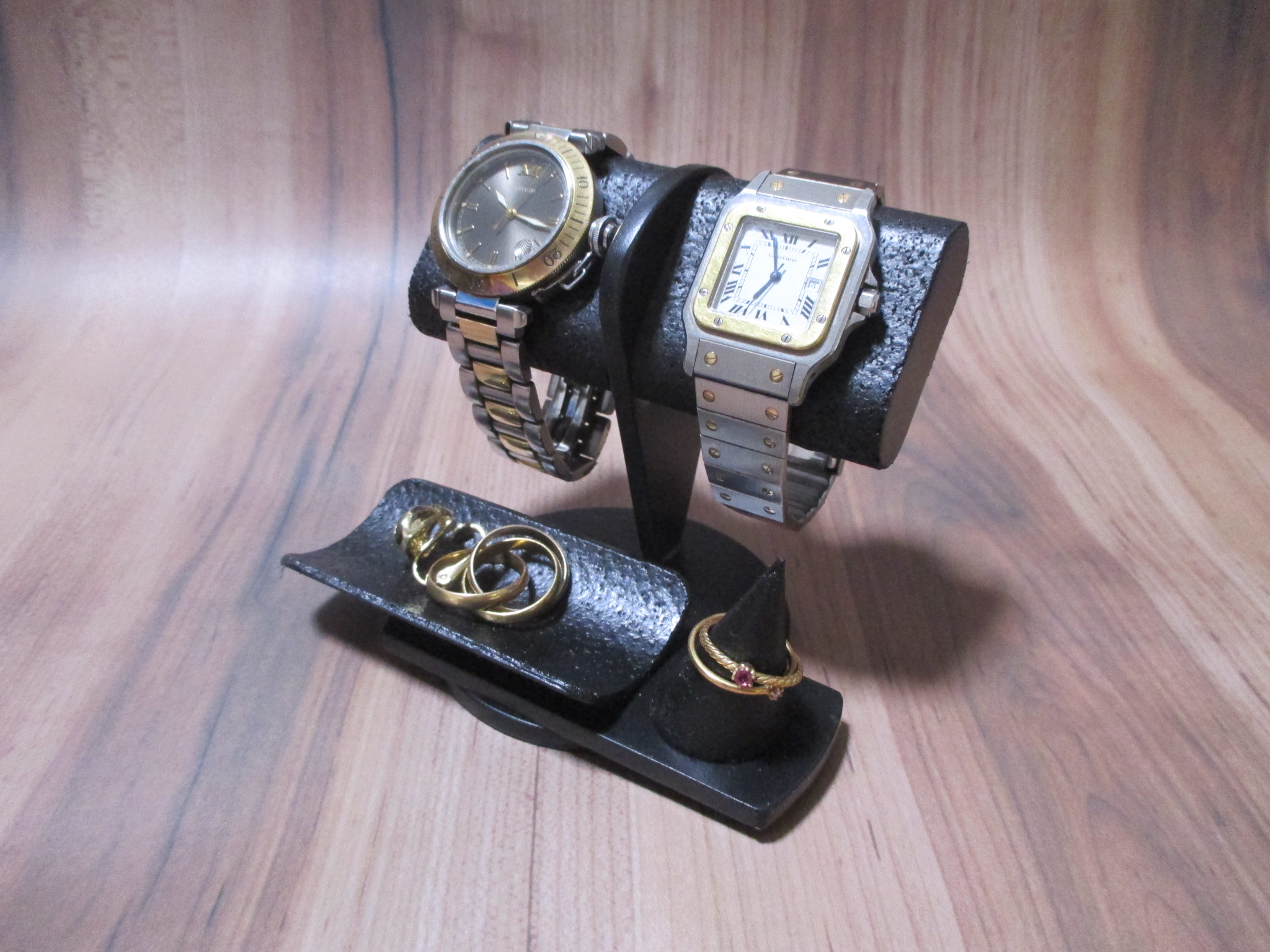 腕時計スタンド 手作り 腕時計スタンド おしゃれ オールブラック２本掛けだ円ハーフパイプトレイ 指輪スタンド付き腕時計スタンド Iichi ハンドメイド クラフト作品 手仕事品の通販