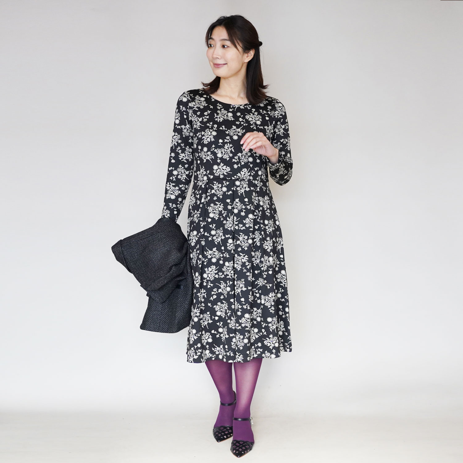 やや薄手生地 Xs Ll受注制作 アーミッシュ風シンプルワンピース ブラックフラワー柄 Backup Sindsepmg Org Br