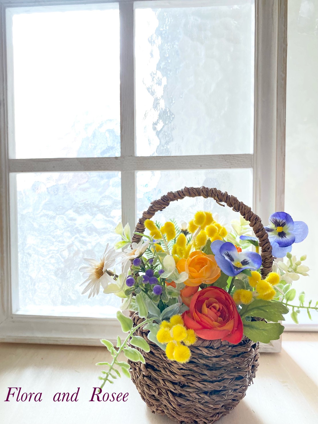 春の花のミニバスケットアレンジ Iichi ハンドメイド クラフト作品 手仕事品の通販