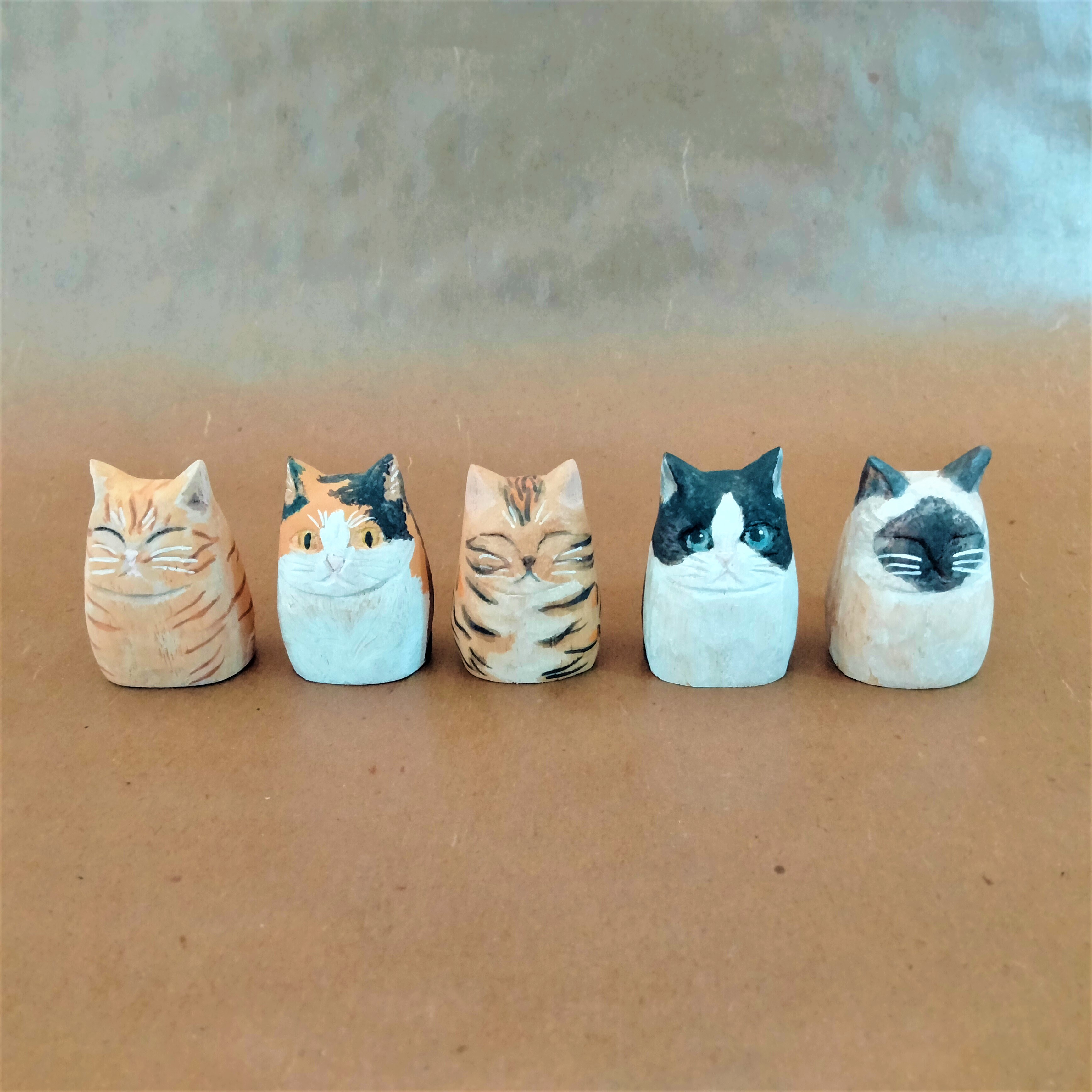 木の置物 ミニ猫5匹 木彫り Iichi ハンドメイド クラフト作品 手仕事品の通販