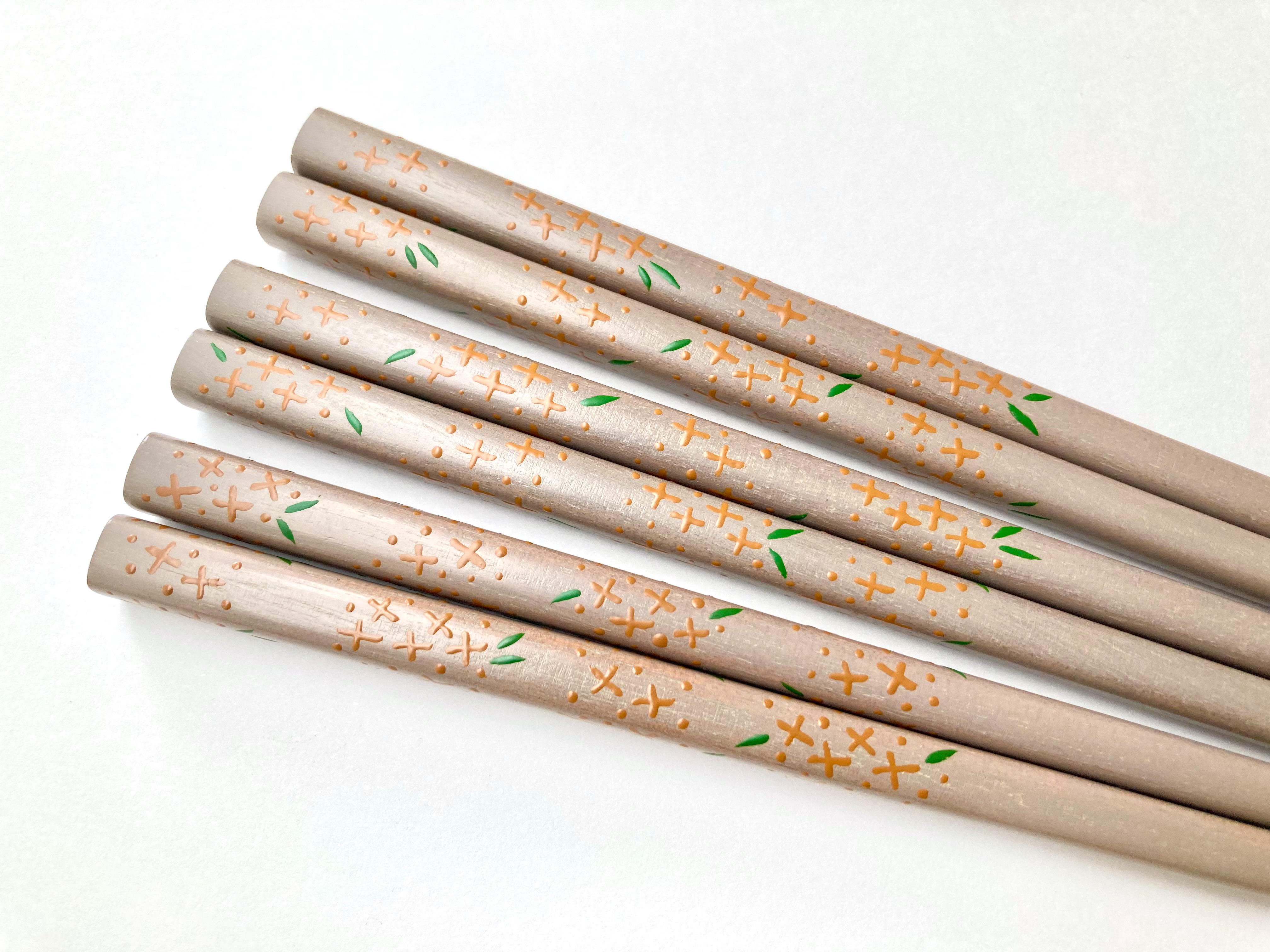 白漆の摺り漆箸 漆絵 金木犀 Iichi ハンドメイド クラフト作品 手仕事品の通販