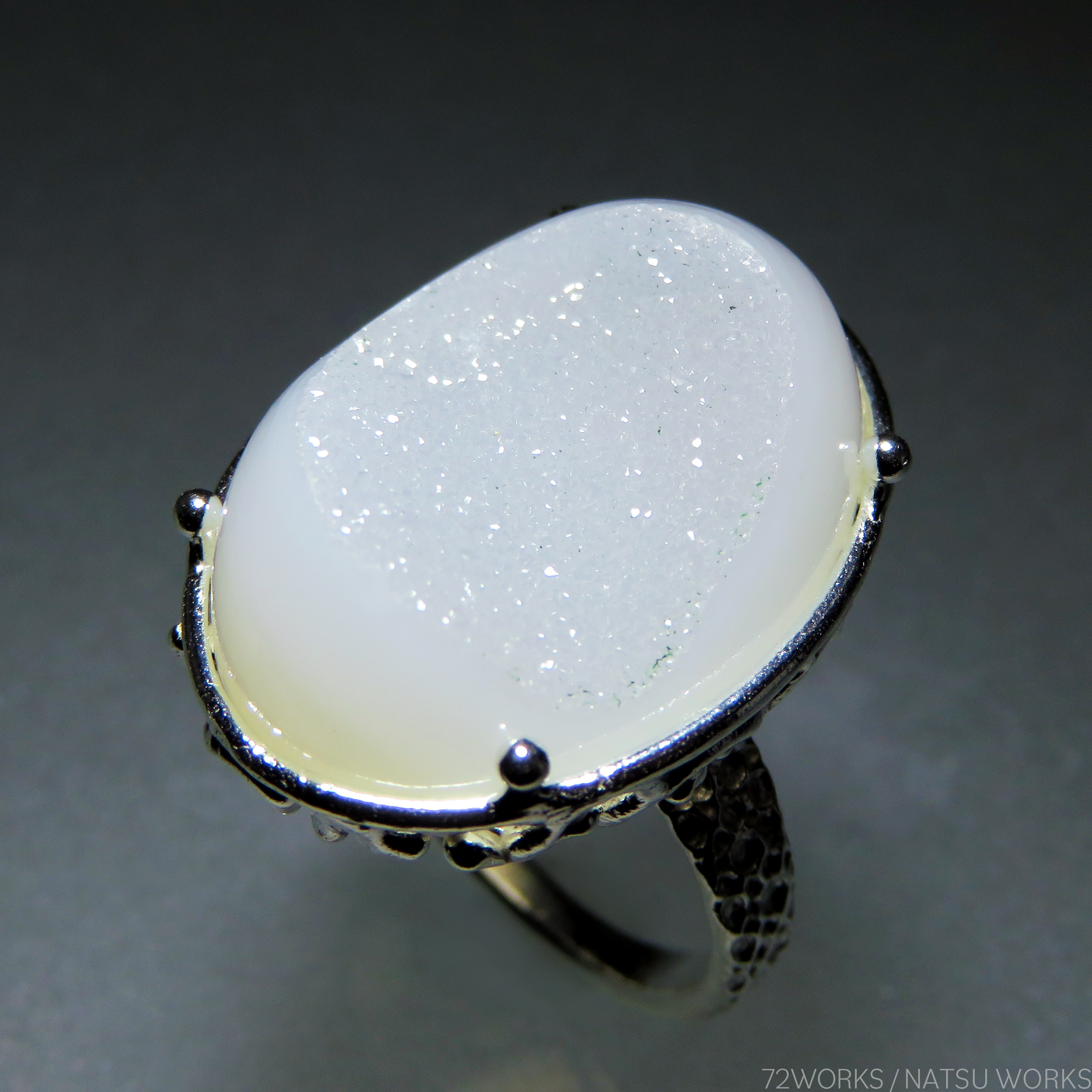 ドゥルージーカルセドニー リング Window Druzy Chalcedony Ring Iichi ハンドメイド クラフト作品 手仕事品の通販