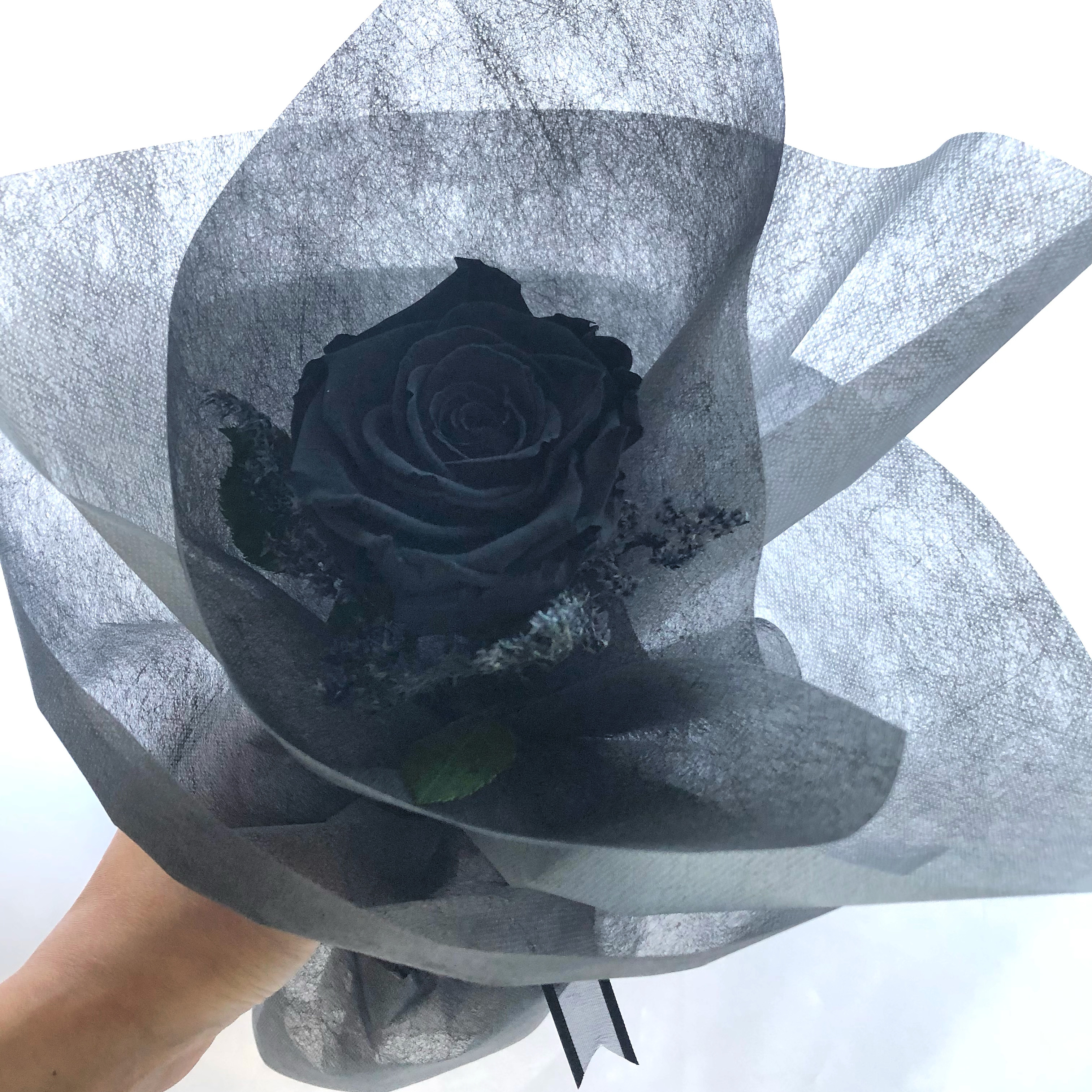 プリザーブドフラワー大輪の黒薔薇一輪花束永遠の愛 花束ラッピング Iichi ハンドメイド クラフト作品 手仕事品の通販