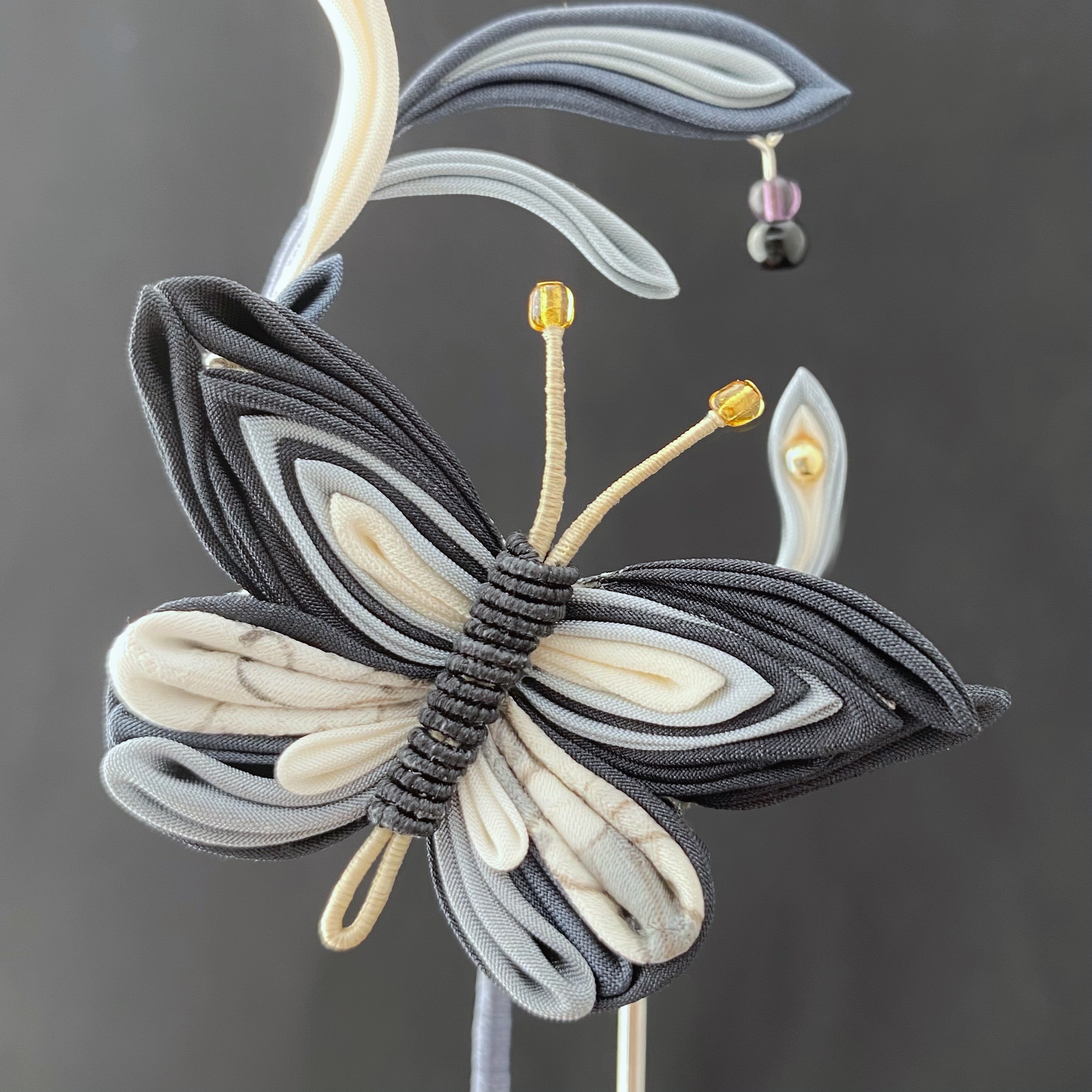 つまみ細工 黒蝶かんざし Iichi ハンドメイド クラフト作品 手仕事品の通販