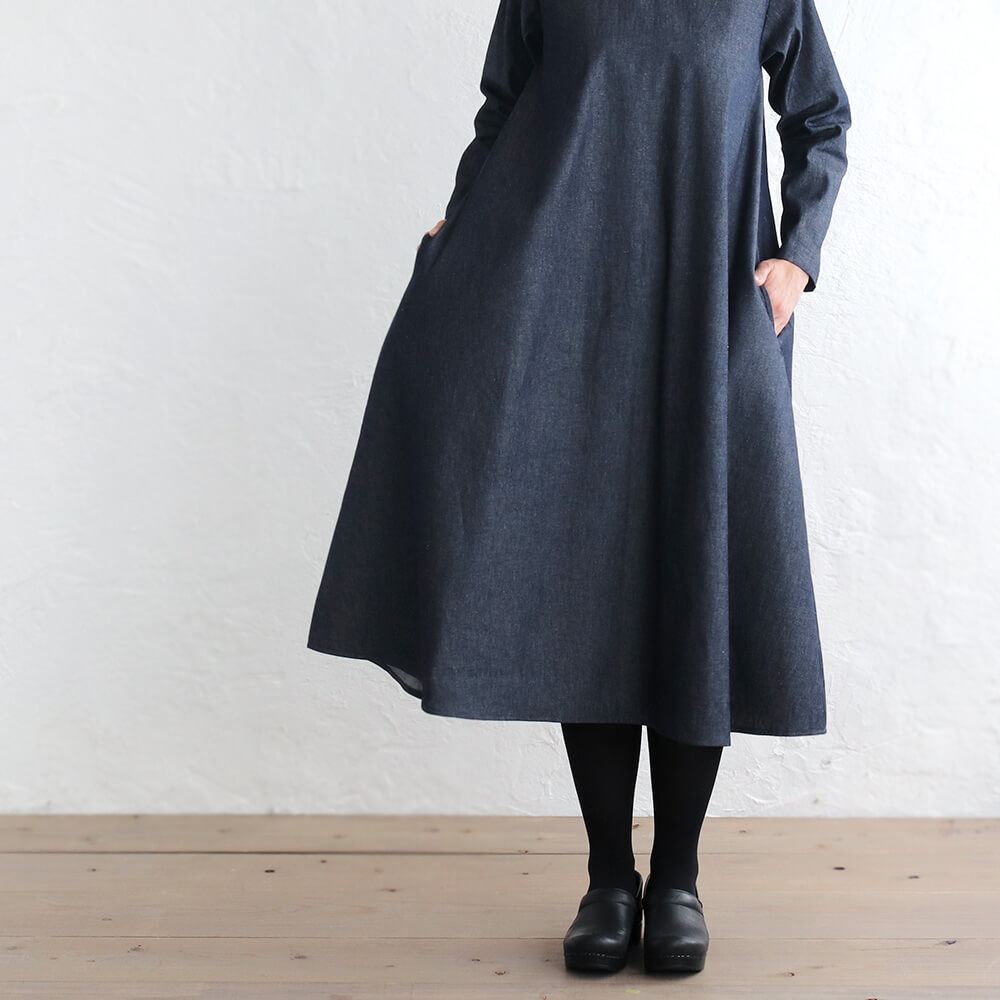 コットンデニム シルエットがきれいなaラインフレアワンピース Op15 Iichi ハンドメイド クラフト作品 手仕事品の通販 コットンデニム シルエットがきれいなaラインフレアワンピース Op15 Iichi ハンドメイド クラフト作品 手仕事品の通販