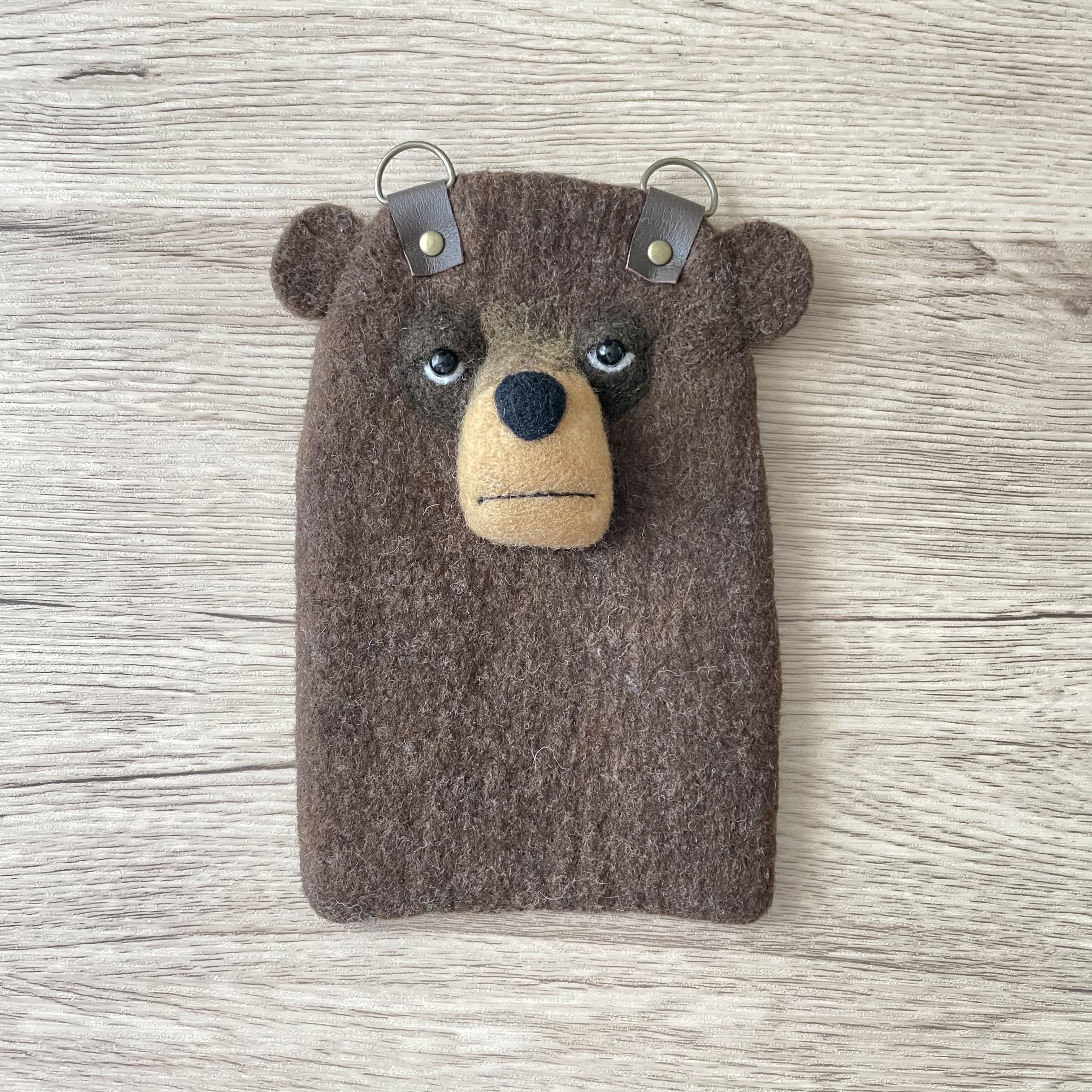ダノのうっかりさん スマホケース メガネケース Iichi ハンドメイド クラフト作品 手仕事品の通販