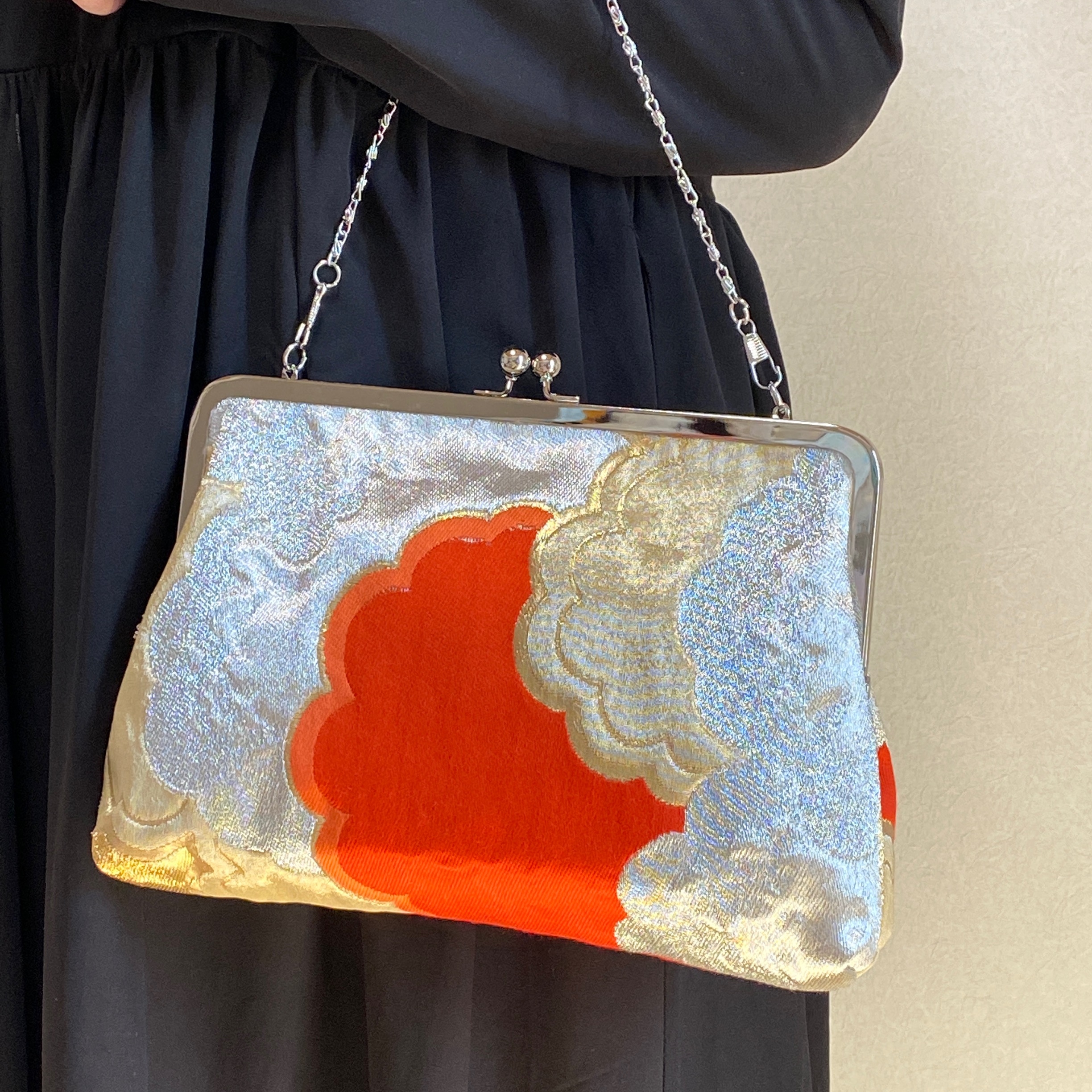 DOLCE & GABBANA ベロアがま口バッグ レッド ボルドー ゴールド バッグ 