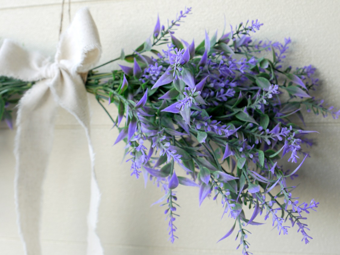 お部屋の空気を綺麗にする ハンギングラベンダースワッグ リボン付き Iichi ハンドメイド クラフト作品 手仕事品の通販