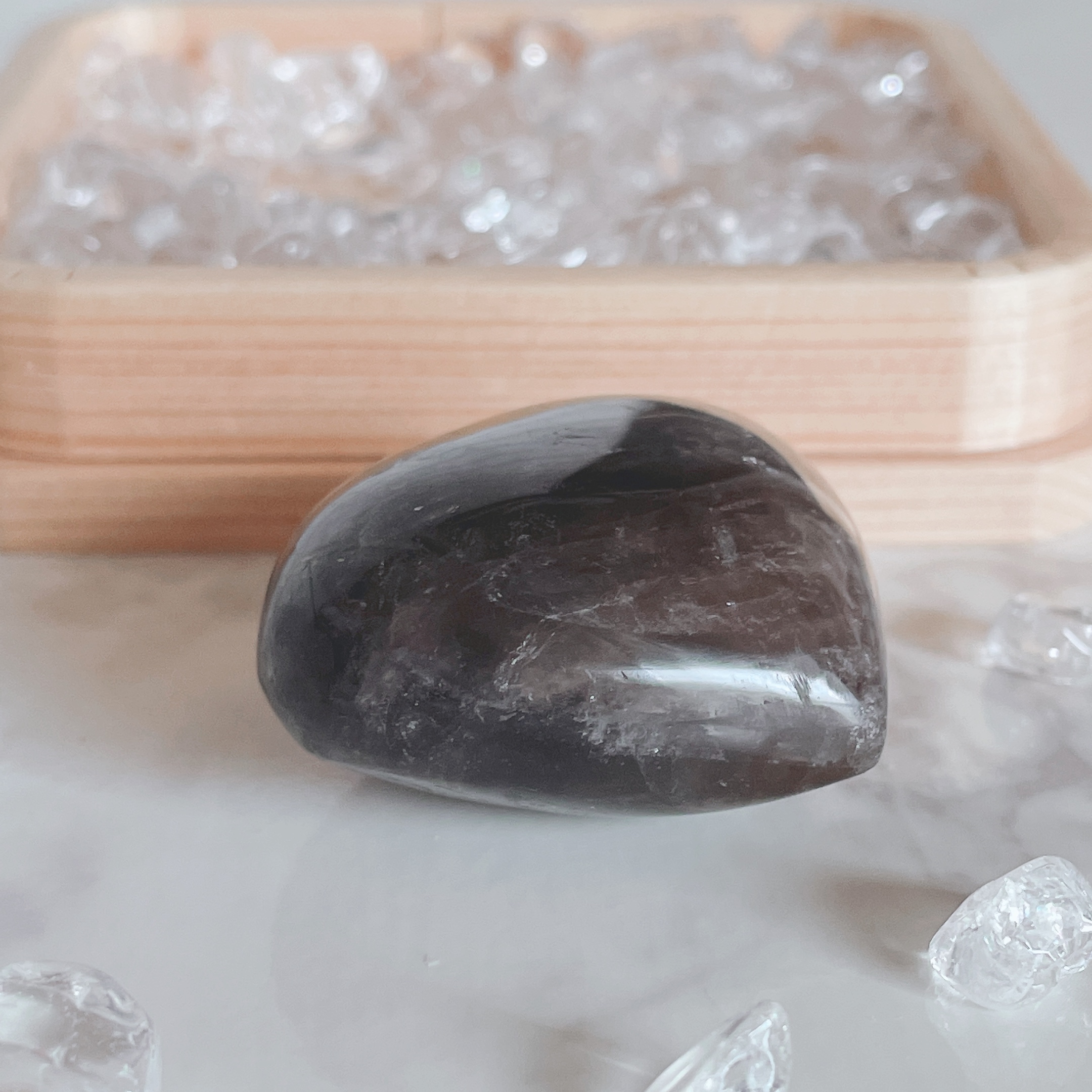 霊石 人生を180度変え、豊さを得たい方 変わりたい方 開運効果高いです 霊石 人生を180度変え、豊さを得たい方 変わりたい方