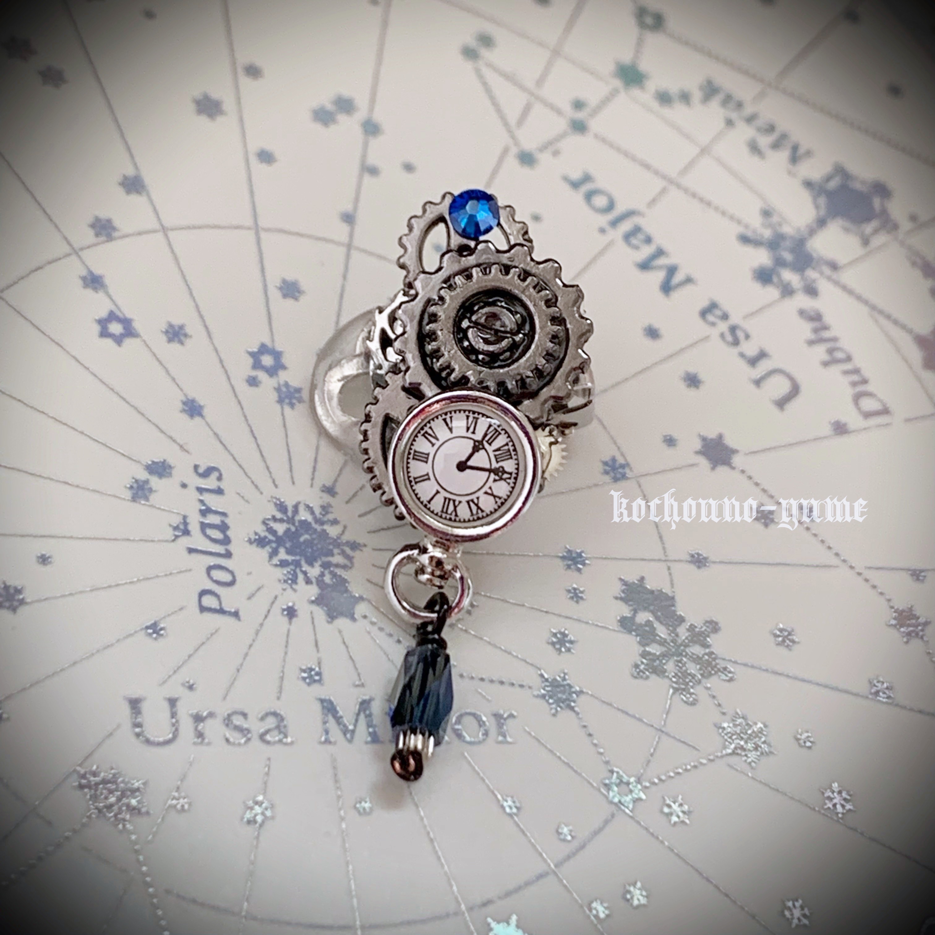 受注製作 永劫回帰 青 スチームパンク イヤーカフ Iichi ハンドメイド クラフト作品 手仕事品の通販