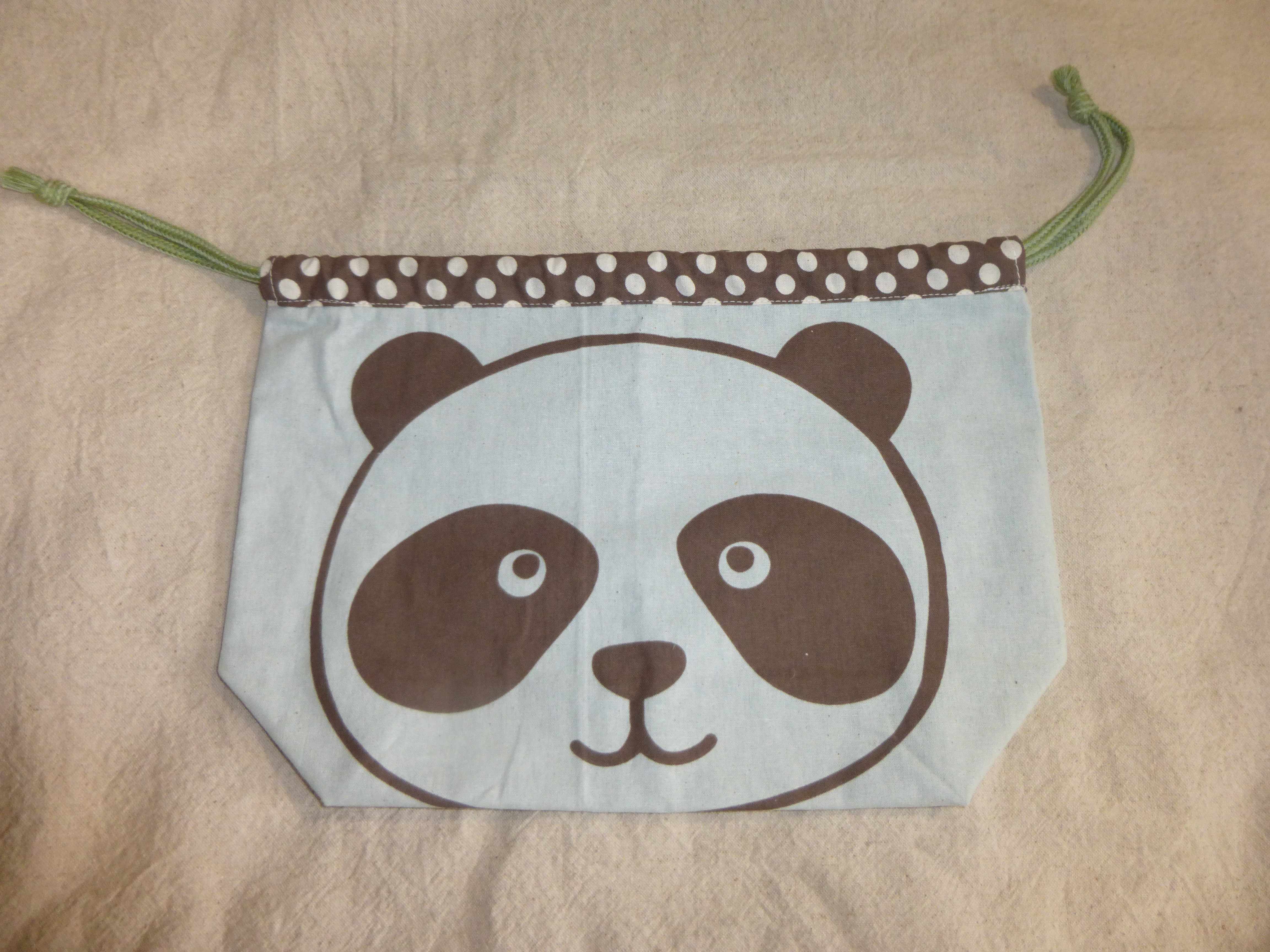 ブタとパンダの顔の巾着袋 Iichi ハンドメイド クラフト作品 手仕事品の通販