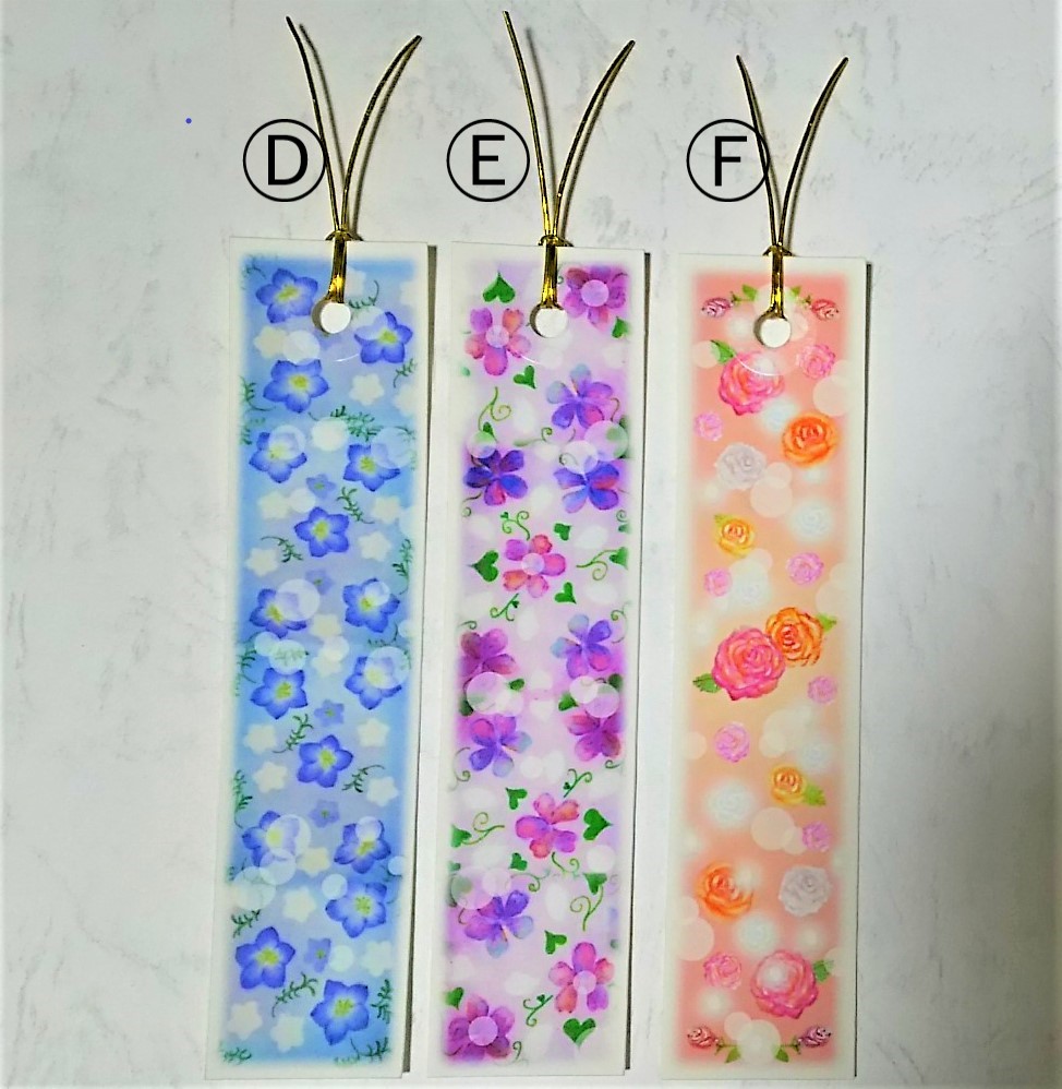 ３種の花の栞 しおり ネモフィラ スミレ ローズ パステルアート ブックマーク Iichi ハンドメイド クラフト作品 手仕事品の通販