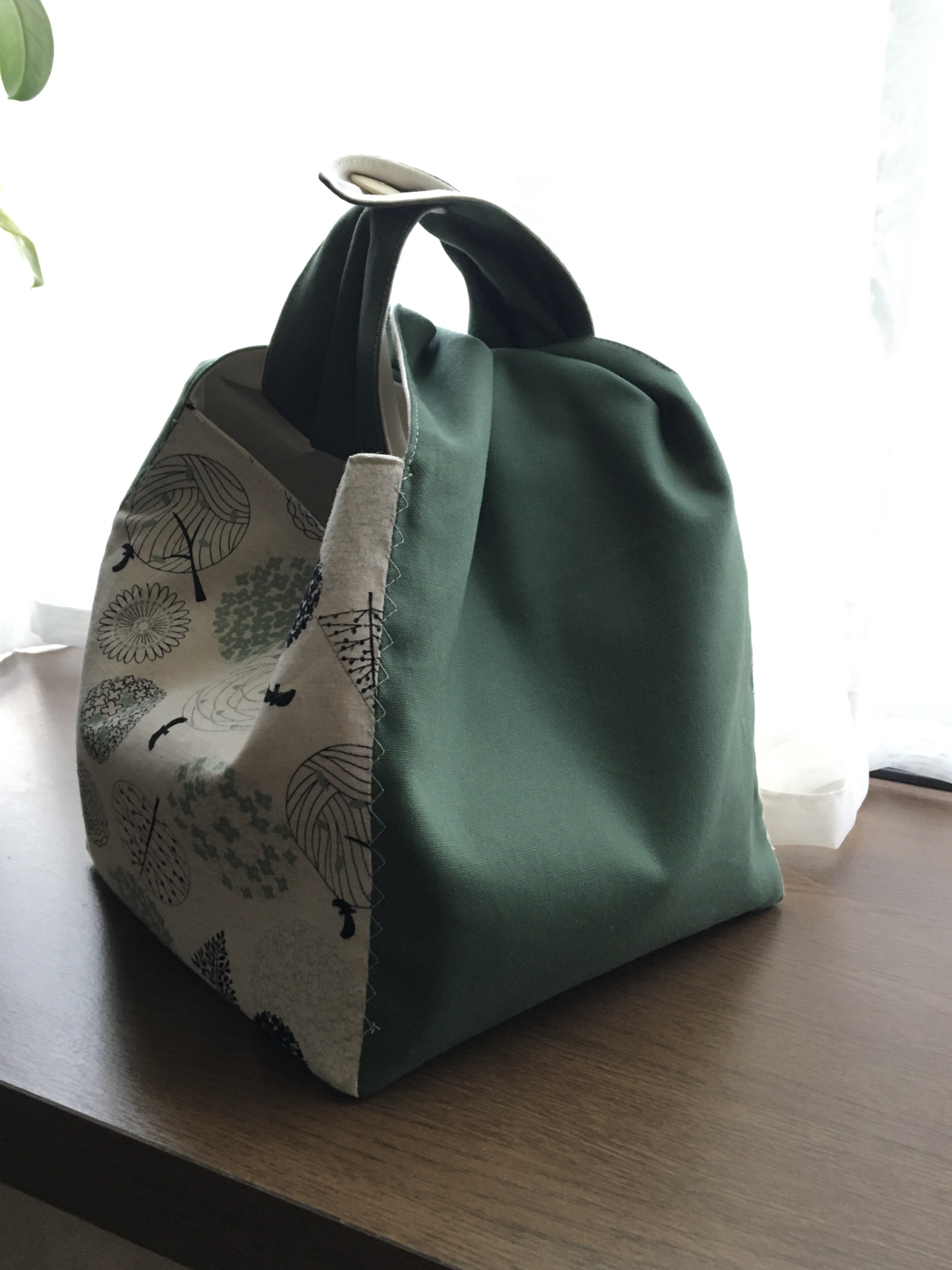 風呂敷バッグ 北欧調グリーン Iichi ハンドメイド クラフト作品 手仕事品の通販