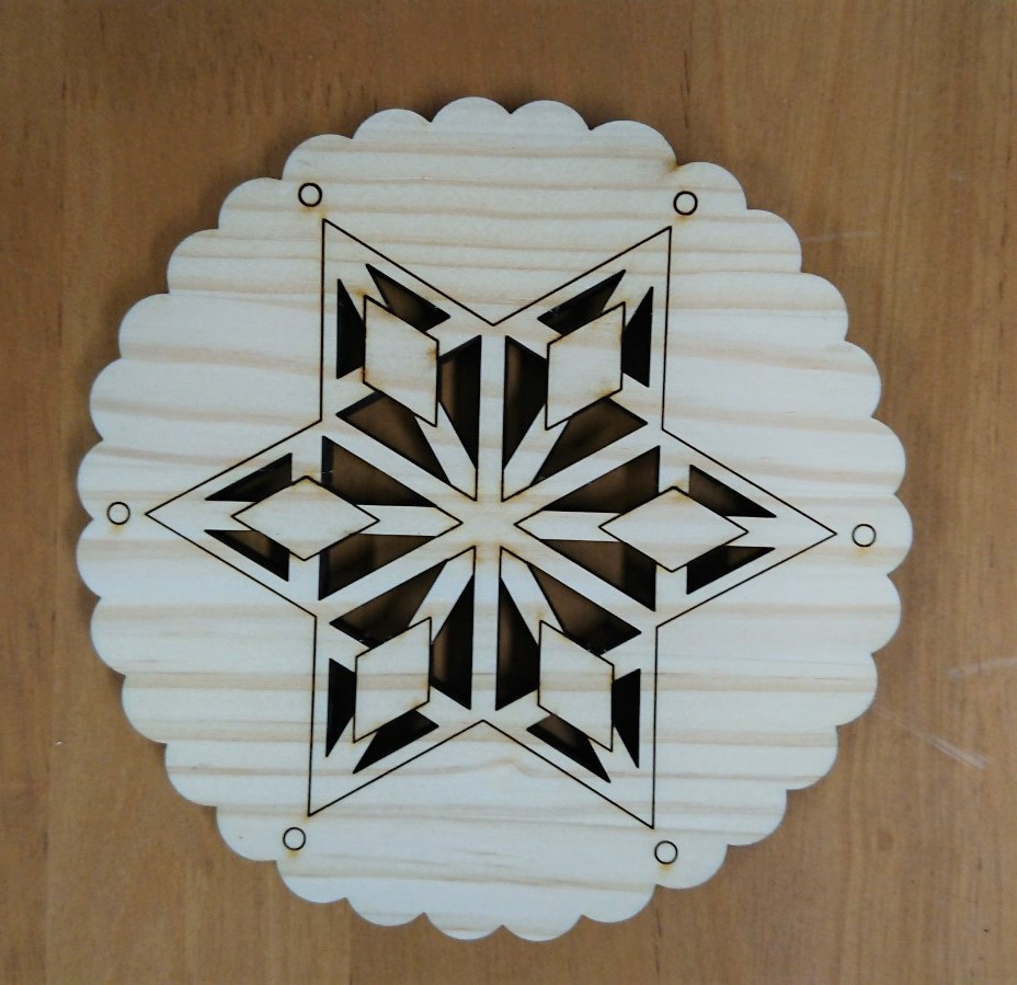 幾何学模様の鍋敷き Iichi ハンドメイド クラフト作品 手仕事品の通販