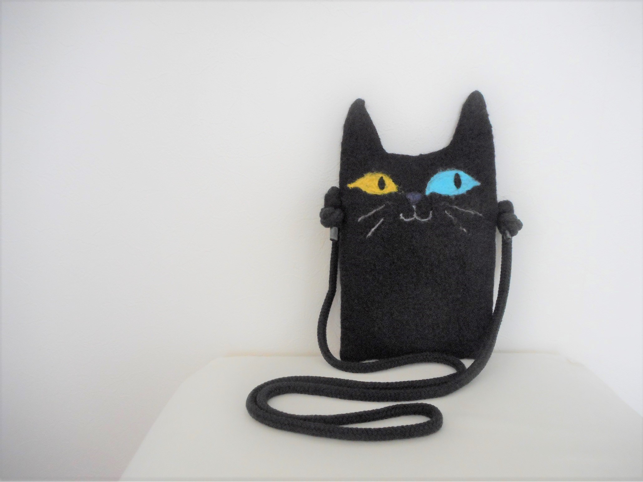 [236] 猫柄 黒猫 キャット フェイス ミニバッグ ポーチ ハンドメイド