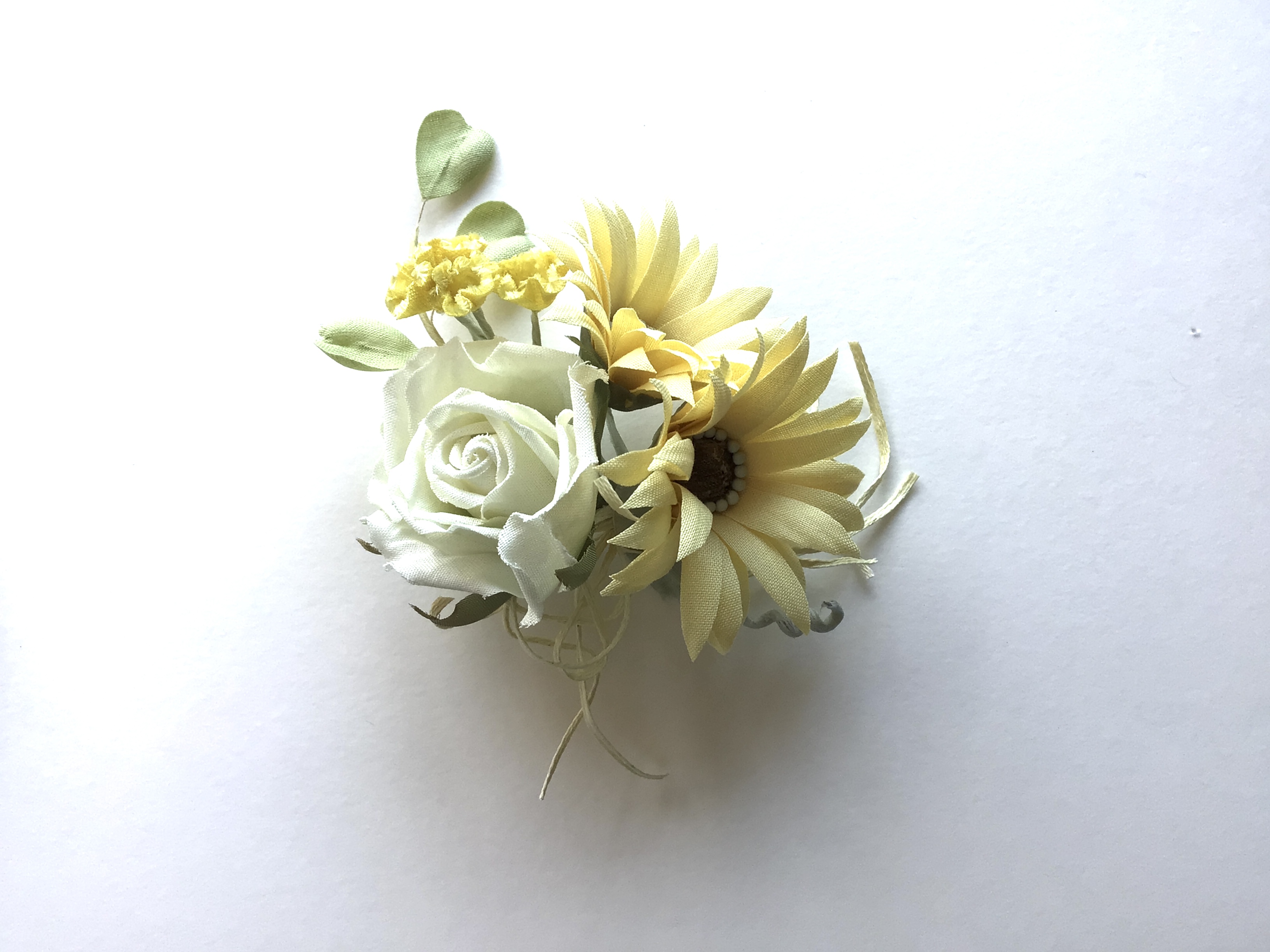 マーガレットと薔薇 Iichi ハンドメイド クラフト作品 手仕事品の通販 マーガレットと薔薇 Iichi ハンドメイド クラフト作品 手仕事品の通販