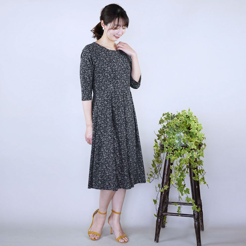 やや薄手生地 Xs Ll受注制作 アーミッシュ風シンプルワンピース ブラックフラワー柄 Backup Sindsepmg Org Br