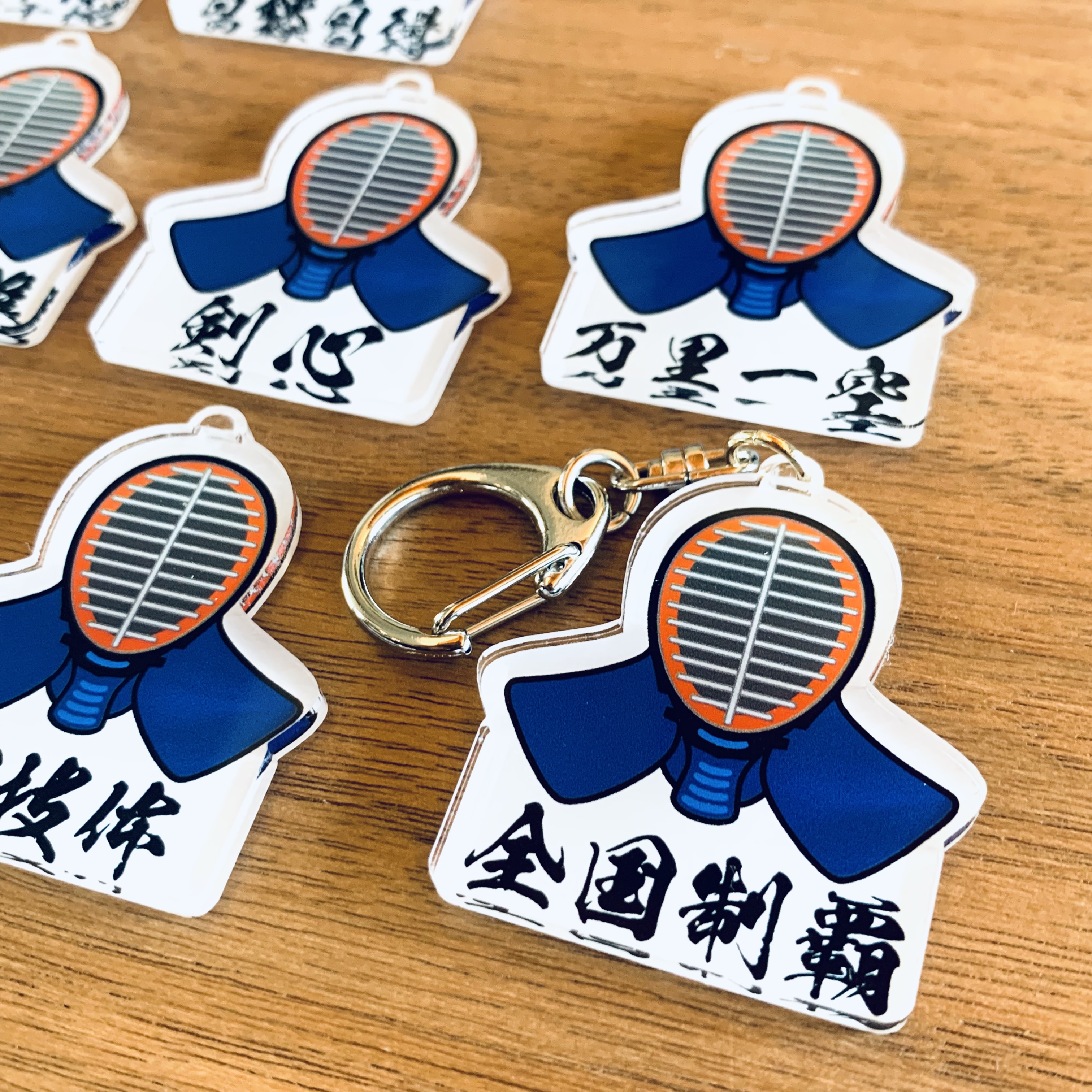 送料無料 剣道格言キーホルダー 剣道部 部活 クラブ 全国大会 試合 ケンドウ スポーツ 武道 剣術 Iichi ハンドメイド クラフト作品 手仕事品の通販