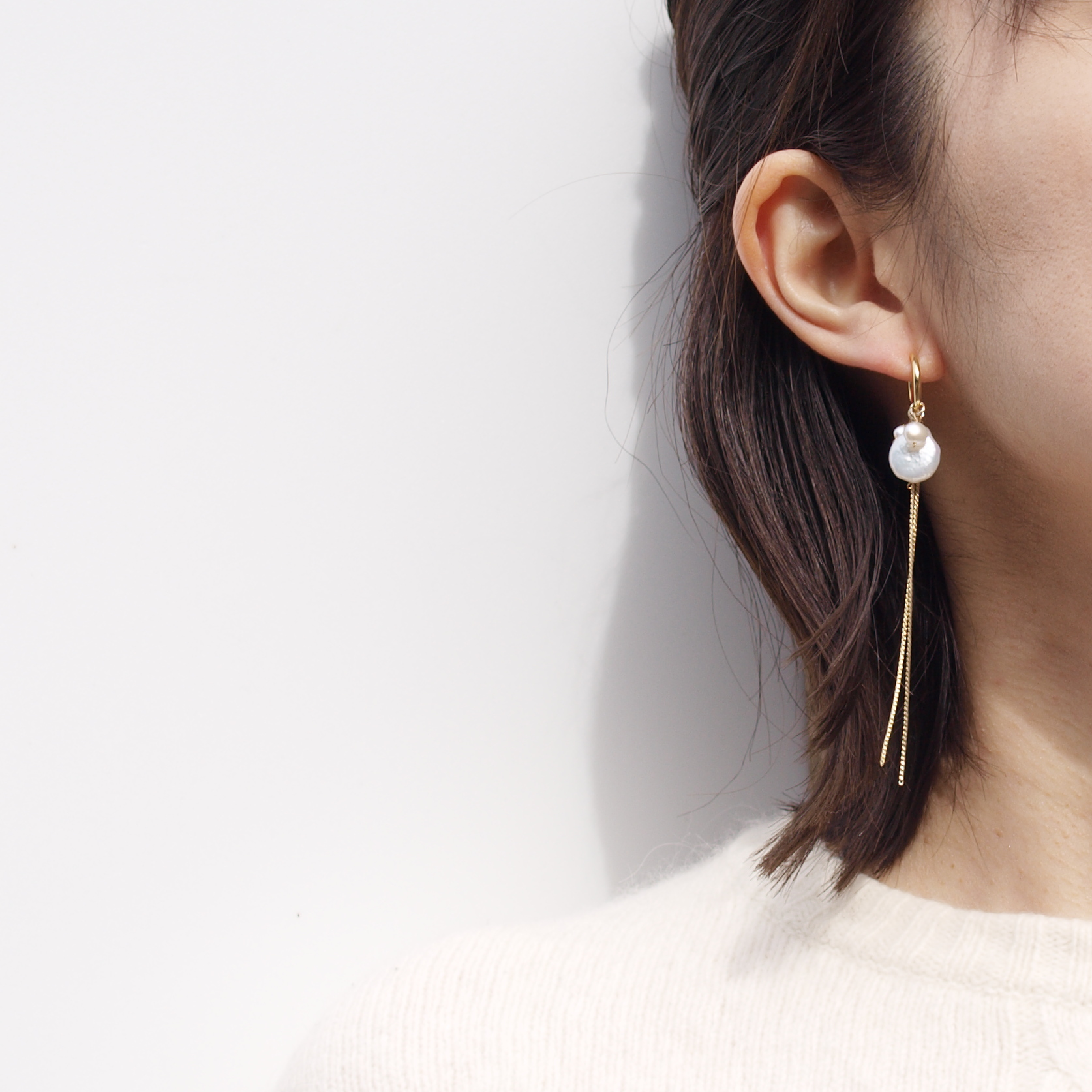 Ashleyアシュリー 淡水パール ロング チェーン イヤリング ホワイト Iichi ハンドメイド クラフト作品 手仕事品の通販