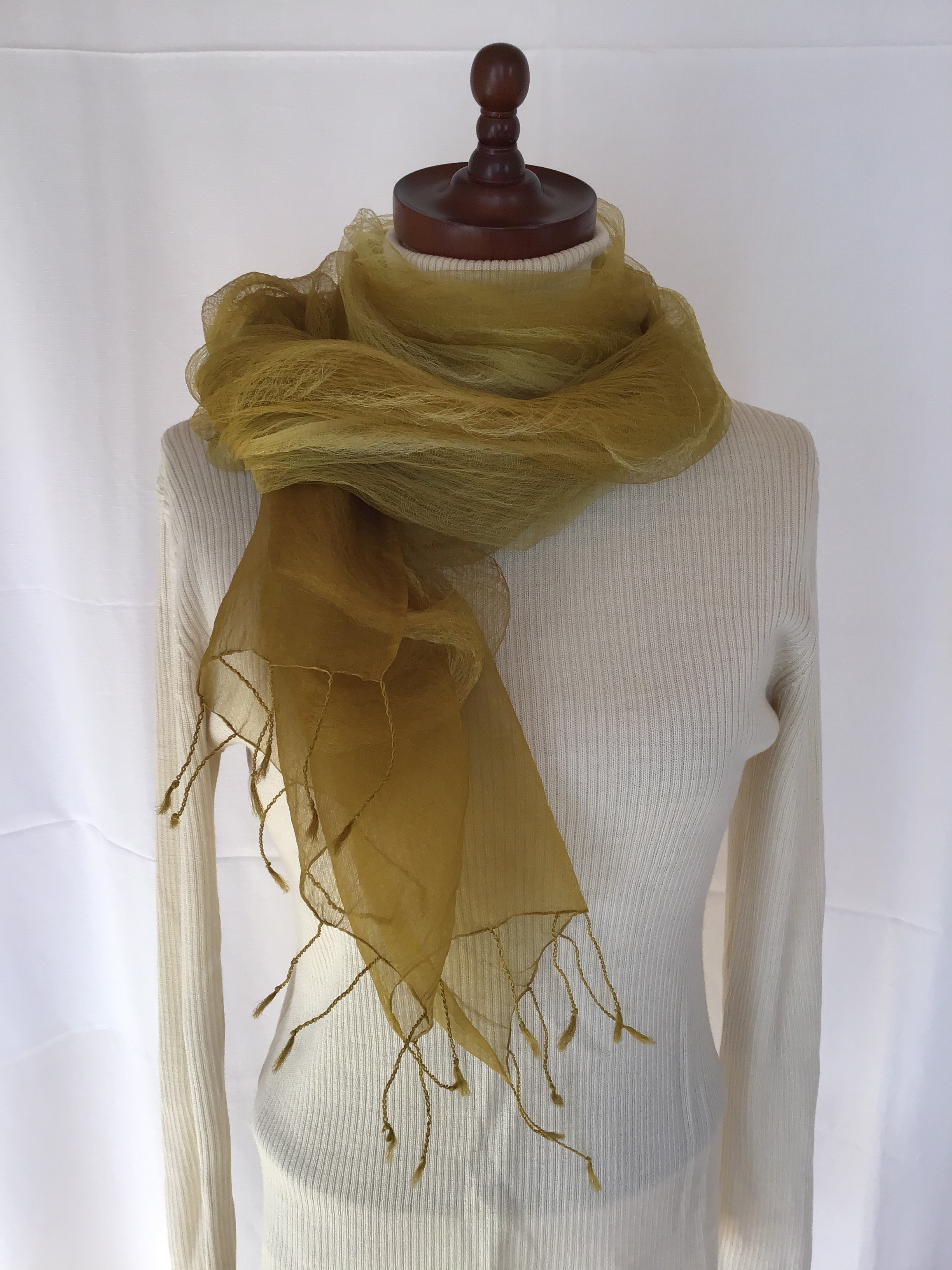 草木染め・手織り シルクストール 茜 ST11