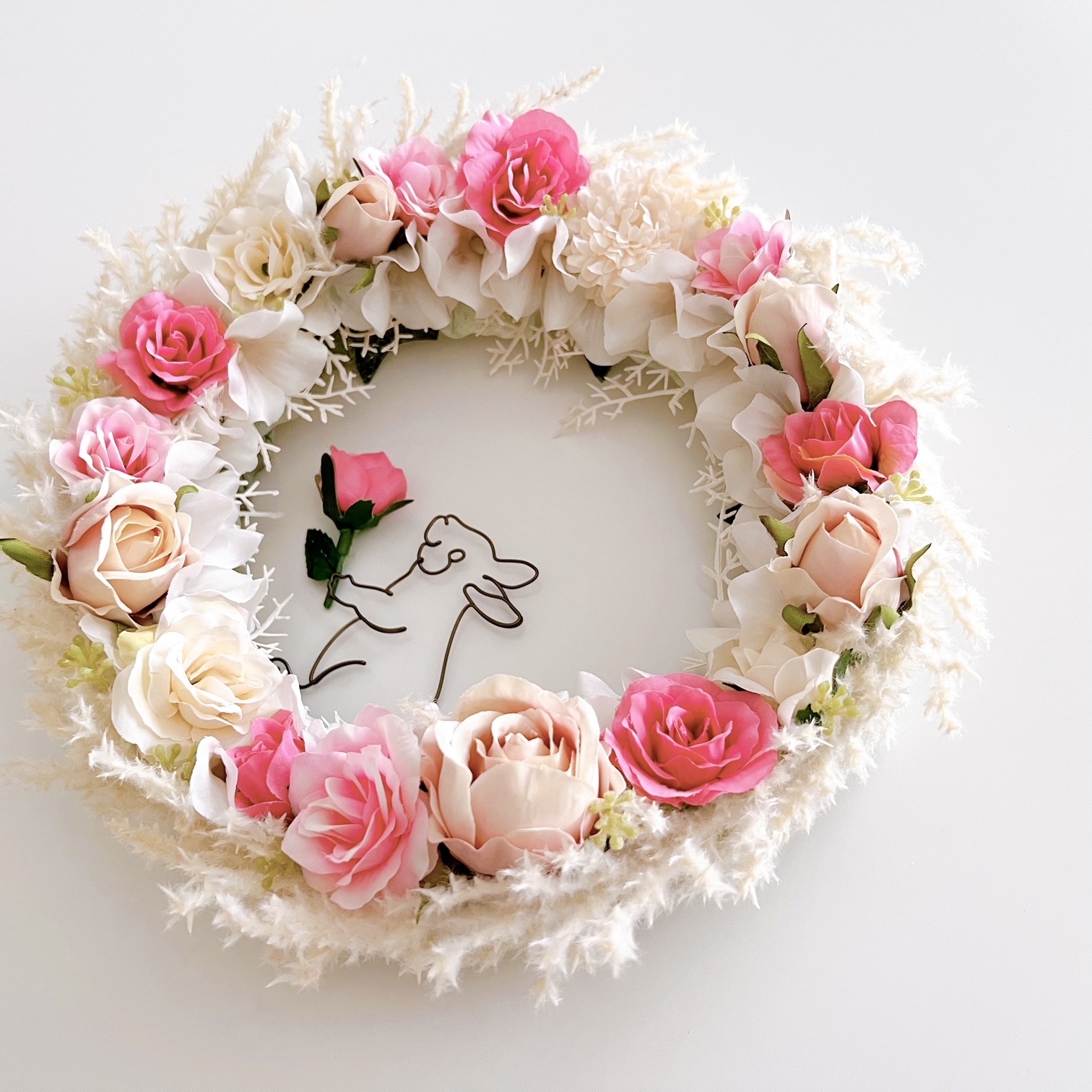 お花を摘むうさぎのミルフィーユローズリース Iichi ハンドメイド クラフト作品 手仕事品の通販