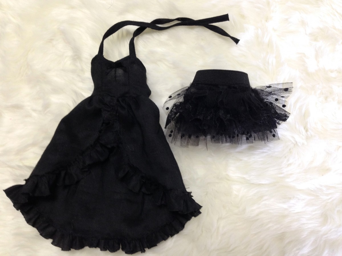 黒ホルターネックドレス Iichi ハンドメイド クラフト作品 手仕事品の通販