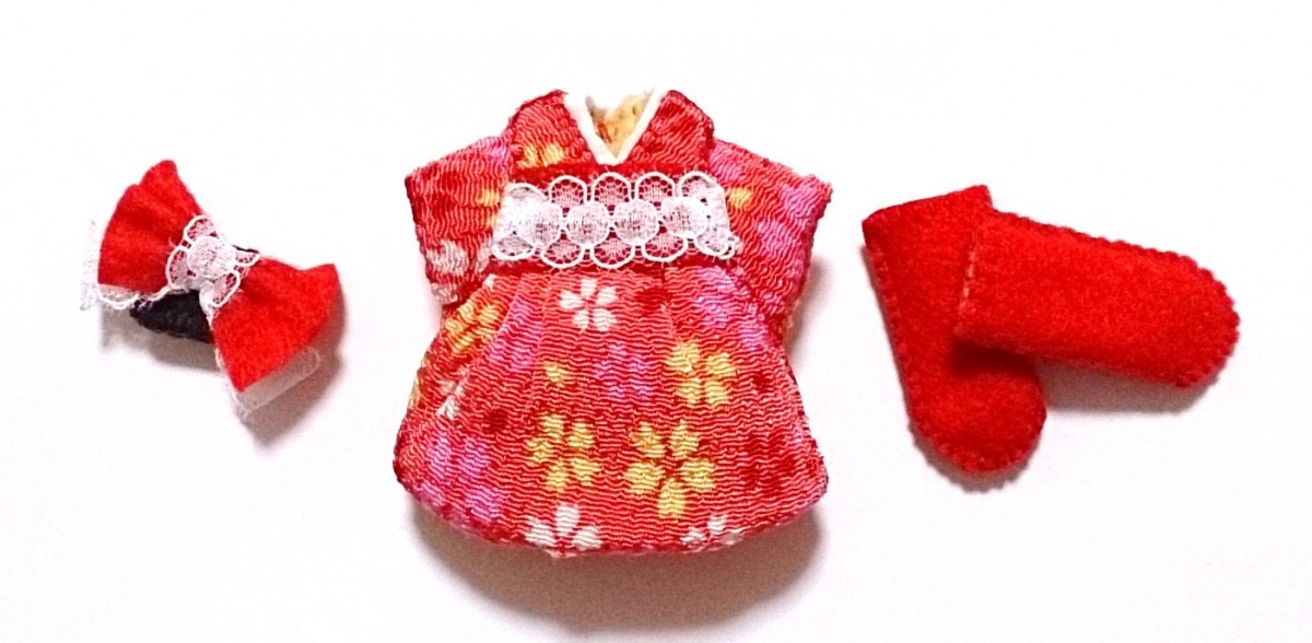 フェルト人形用の着せ替え服no 21 Iichi ハンドメイド クラフト作品 手仕事品の通販