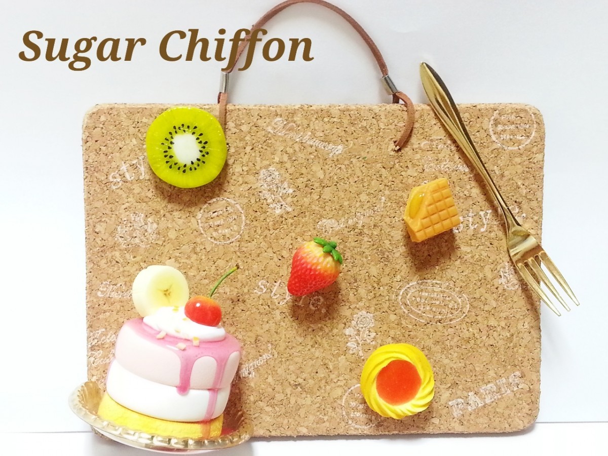 さくらんぼケーキとスイーツのコルクボード Iichi ハンドメイド クラフト作品 手仕事品の通販