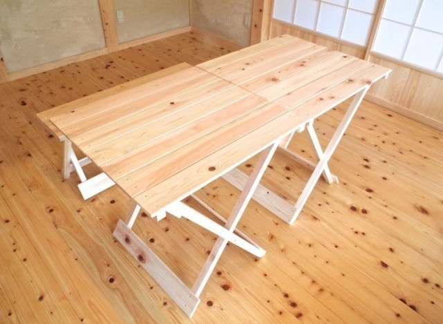 ひのきの折りたたみテーブル Iichi ハンドメイド クラフト作品 手仕事品の通販