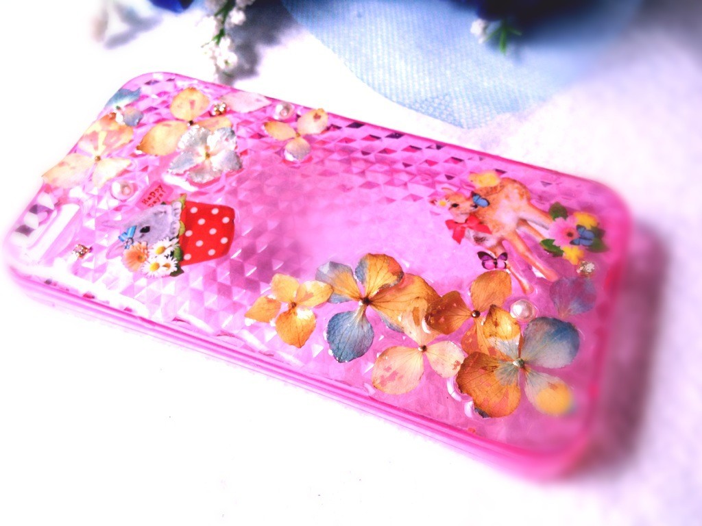 本物の秋色紫陽花でiphoneケース バンビとうさぎ Iichi ハンドメイド クラフト作品 手仕事品の通販