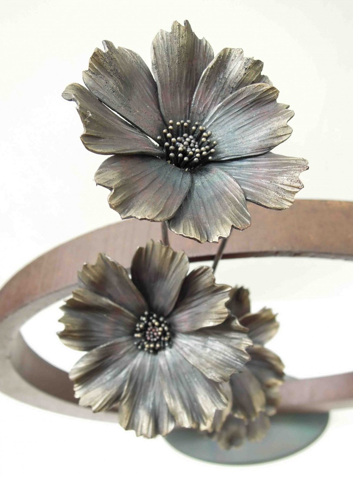 鉄の植物 カセキの時間シリーズ Okp 093 天の雫a コスモス Iichi ハンドメイド クラフト作品 手仕事品の通販