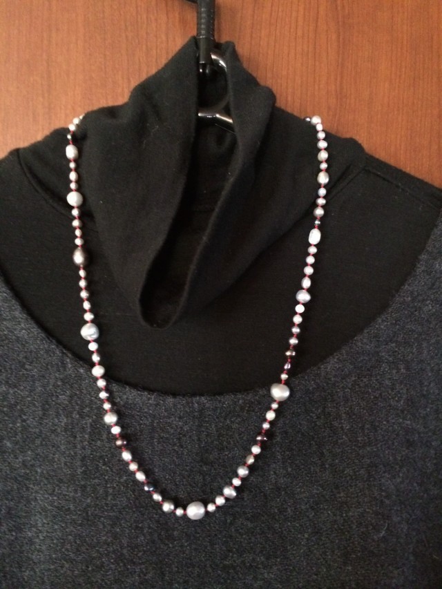 不揃いパールのネックレス Iichi ハンドメイド クラフト作品 手仕事品の通販