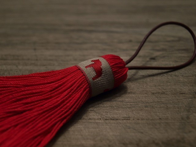 再販 ダーラナホースタッセル 北欧の幸運の馬 バッグチャーム キーホルダー 赤リボン 赤 Iichi ハンドメイド クラフト作品 手仕事品の通販