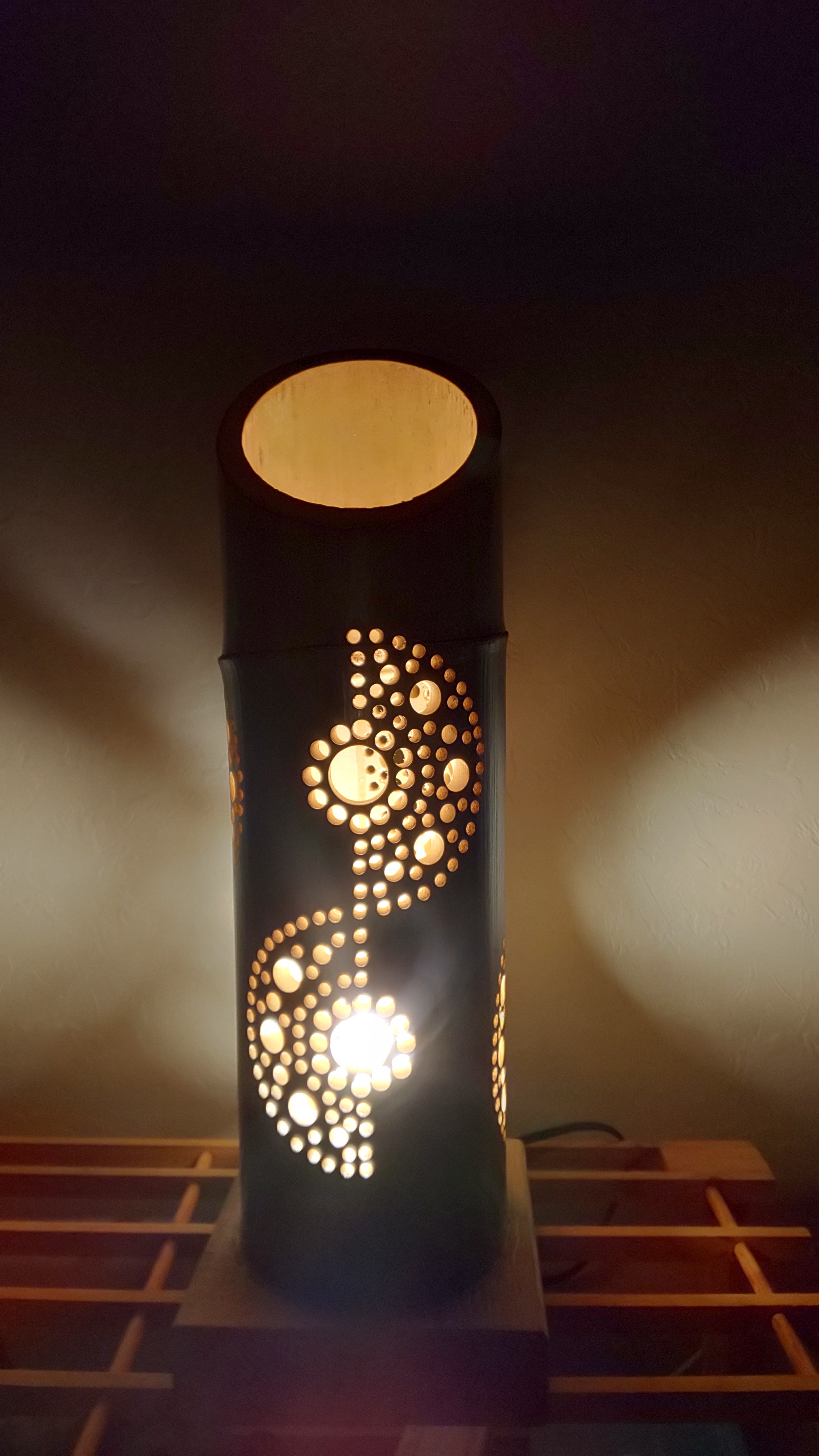 竹灯篭 幾何学模様クロス1 Iichi ハンドメイド クラフト作品 手仕事品の通販 竹灯篭 幾何学模様クロス1 Iichi ハンドメイド クラフト作品 手仕事品の通販