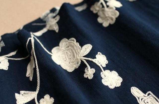 受注製作 刺繍 可愛いお花柄 綿と麻のワンピース Sw2245 Iichi ハンドメイド クラフト作品 手仕事品の通販