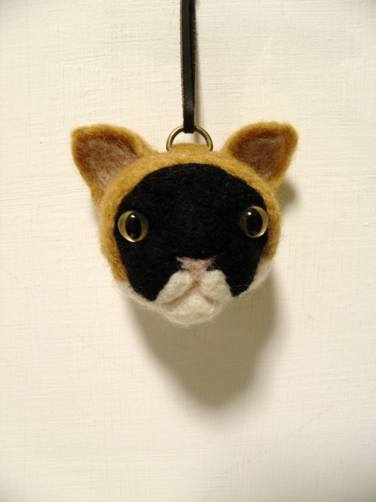 ねこあたまストラップ 変顔ミケちゃん Iichi ハンドメイド クラフト作品 手仕事品の通販