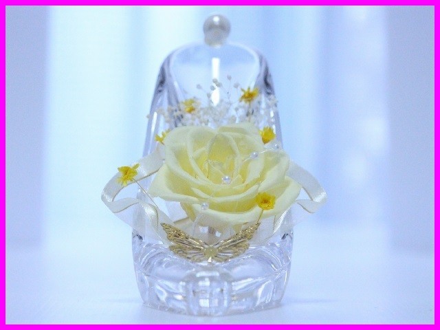 魔法のクリスタルヒール リボン ローズ イエロー Iichi ハンドメイド クラフト作品 手仕事品の通販