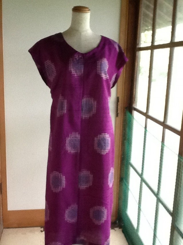 紫色の銘仙からのワンピース Iichi ハンドメイド クラフト作品 手仕事品の通販