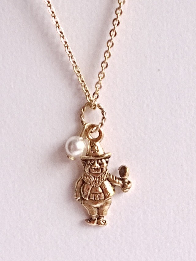 レプラカーン アイルランドの妖精 のネックレス Iichi ハンドメイド クラフト作品 手仕事品の通販