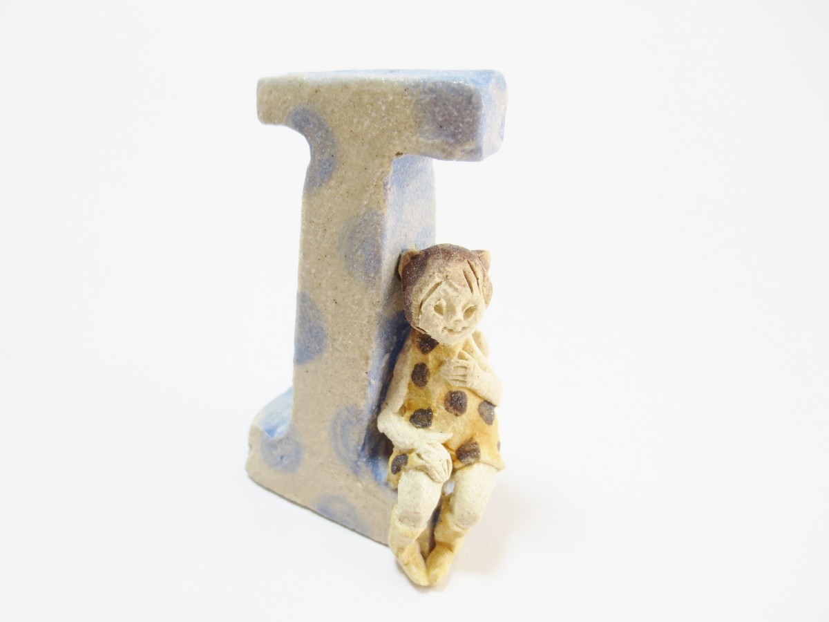 アルファベット i 青ドット Iichi ハンドメイド クラフト作品 手仕事品の通販 アルファベット i 青ドット Iichi ハンドメイド クラフト作品 手仕事品の通販