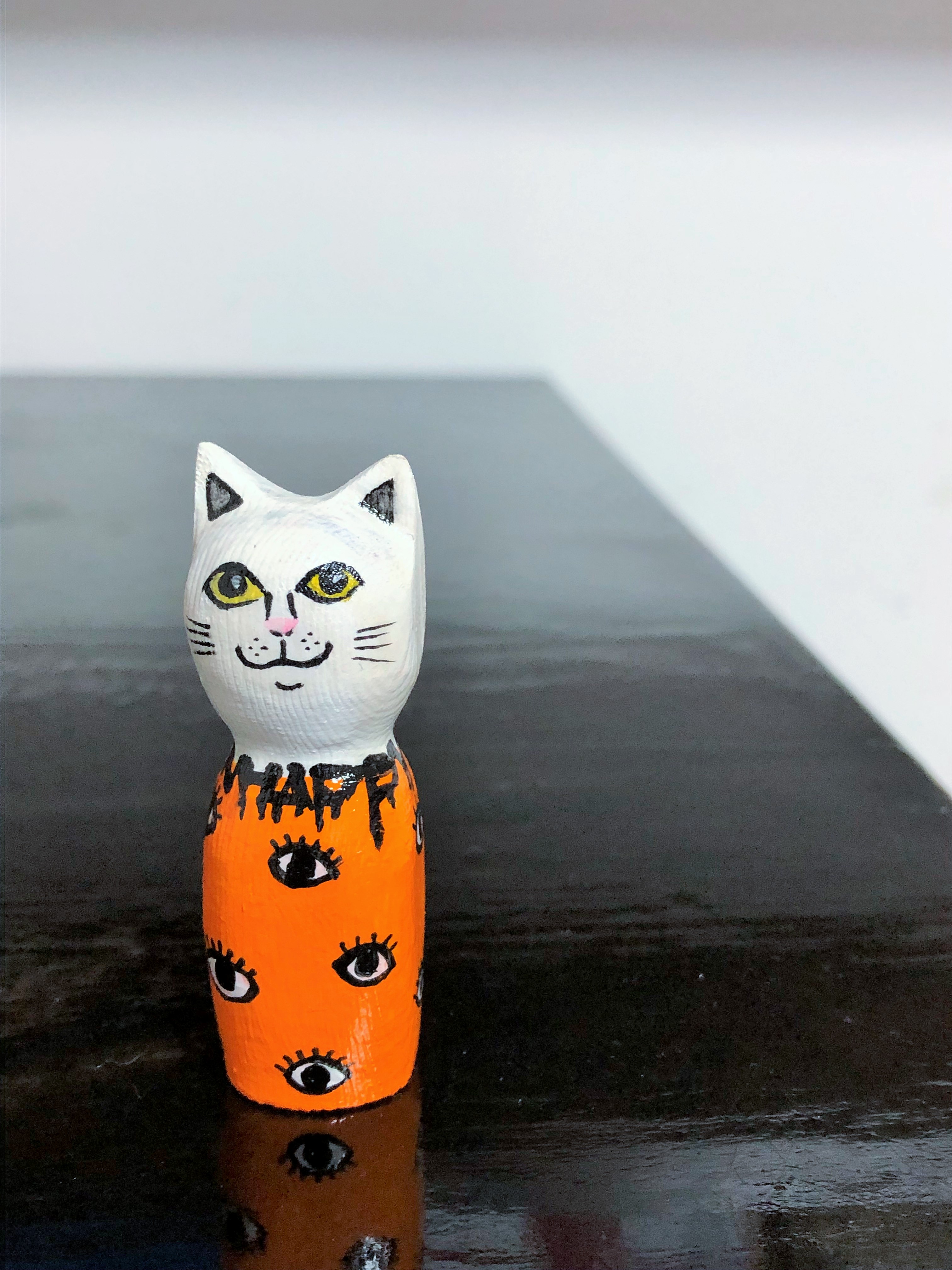 木彫りの猫 ハロウィン Iichi ハンドメイド クラフト作品 手仕事品の通販