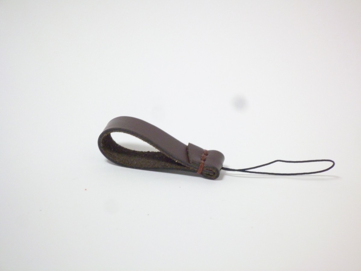 革 レザー 携帯ストラップ 金具無し ハンドメイド チョコ 茶 Iichi ハンドメイド クラフト作品 手仕事品の通販