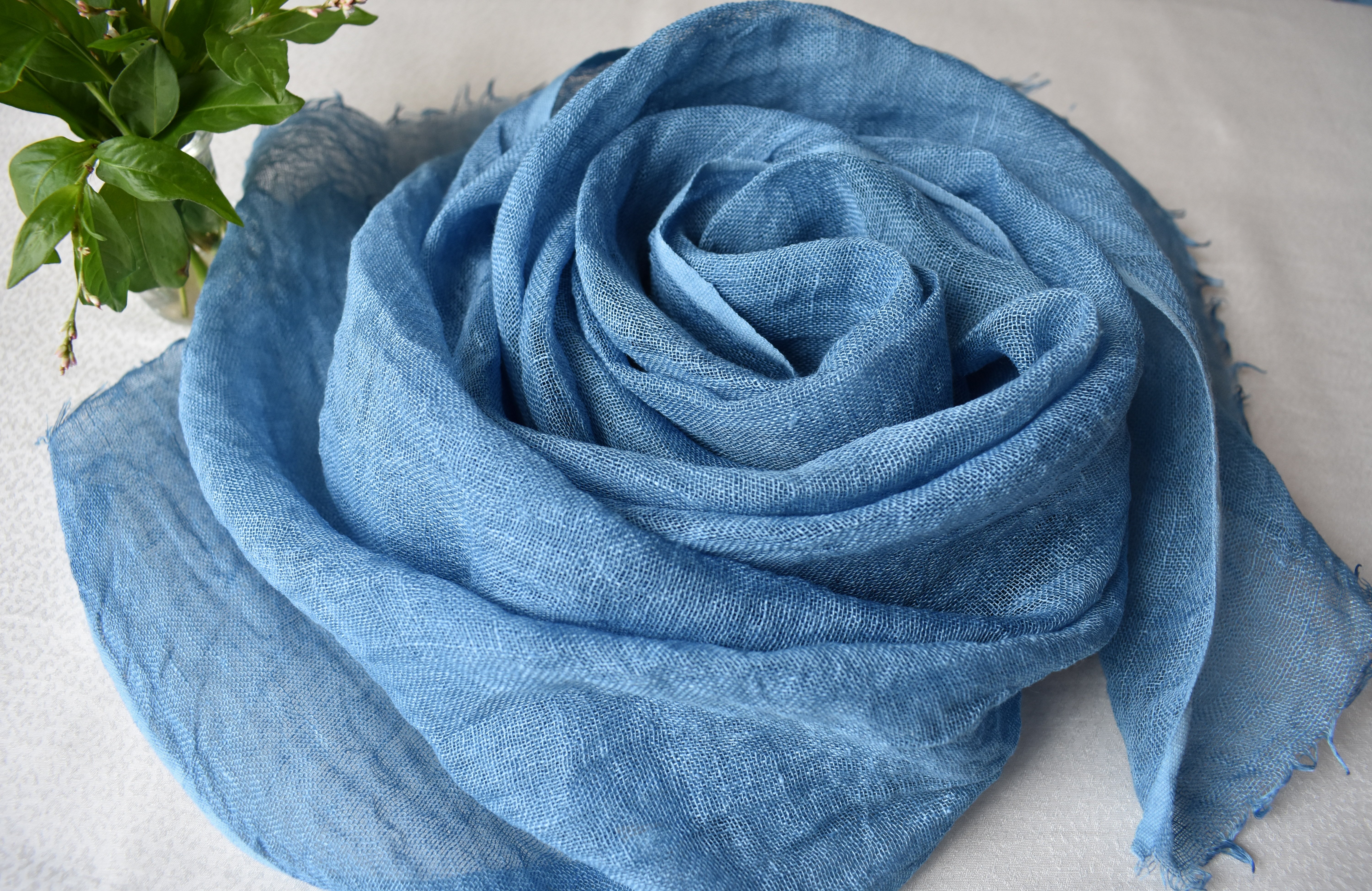 再出品 藍の生葉染め リネンストール 花染色 Iichi ハンドメイド クラフト作品 手仕事品の通販