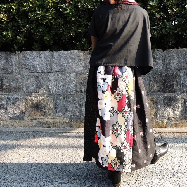 着物リメイク　シンプル　茶系　大島のスカート見えガウチョパンツ　フリーサイズ