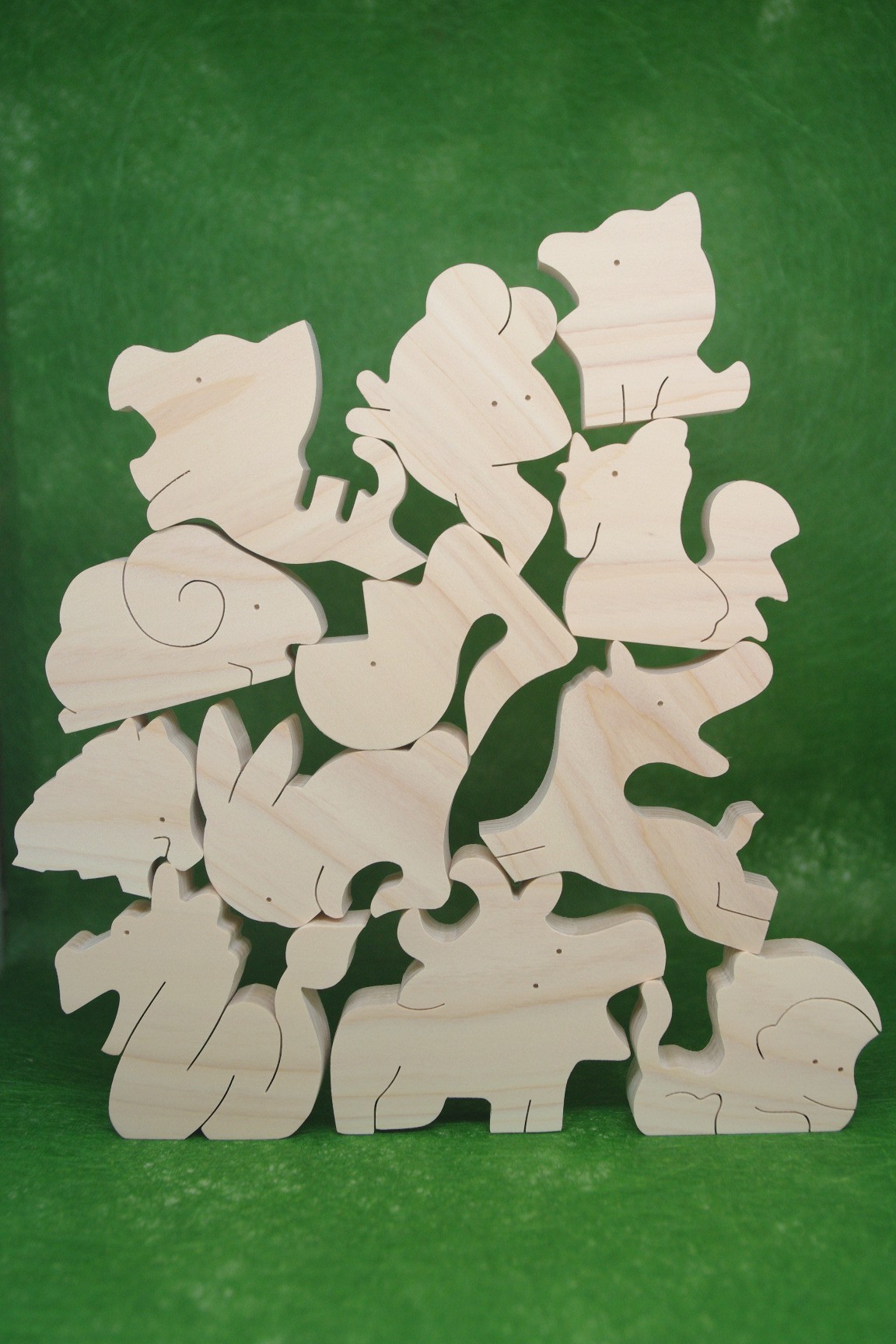 送料無料 木のおもちゃ 動物組み木 十二支 Iichi ハンドメイド クラフト作品 手仕事品の通販