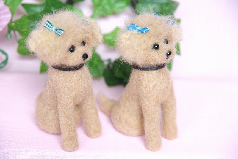 Fmama Monica様専用 トイプードル 青リボンちゃんと緑リボンちゃん Iichi ハンドメイド クラフト作品 手仕事品の通販
