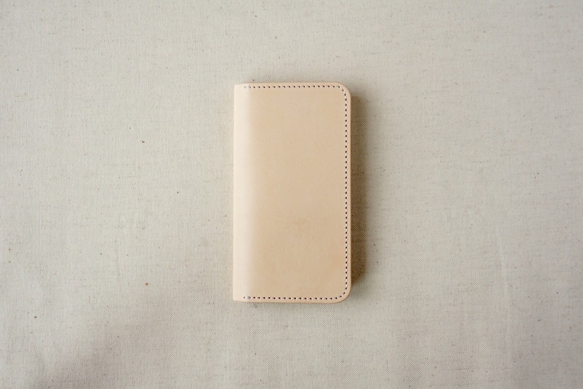 牛革 Iphone Se 5 5sカバー ヌメ革 レザーケース 手帳型 ナチュラル